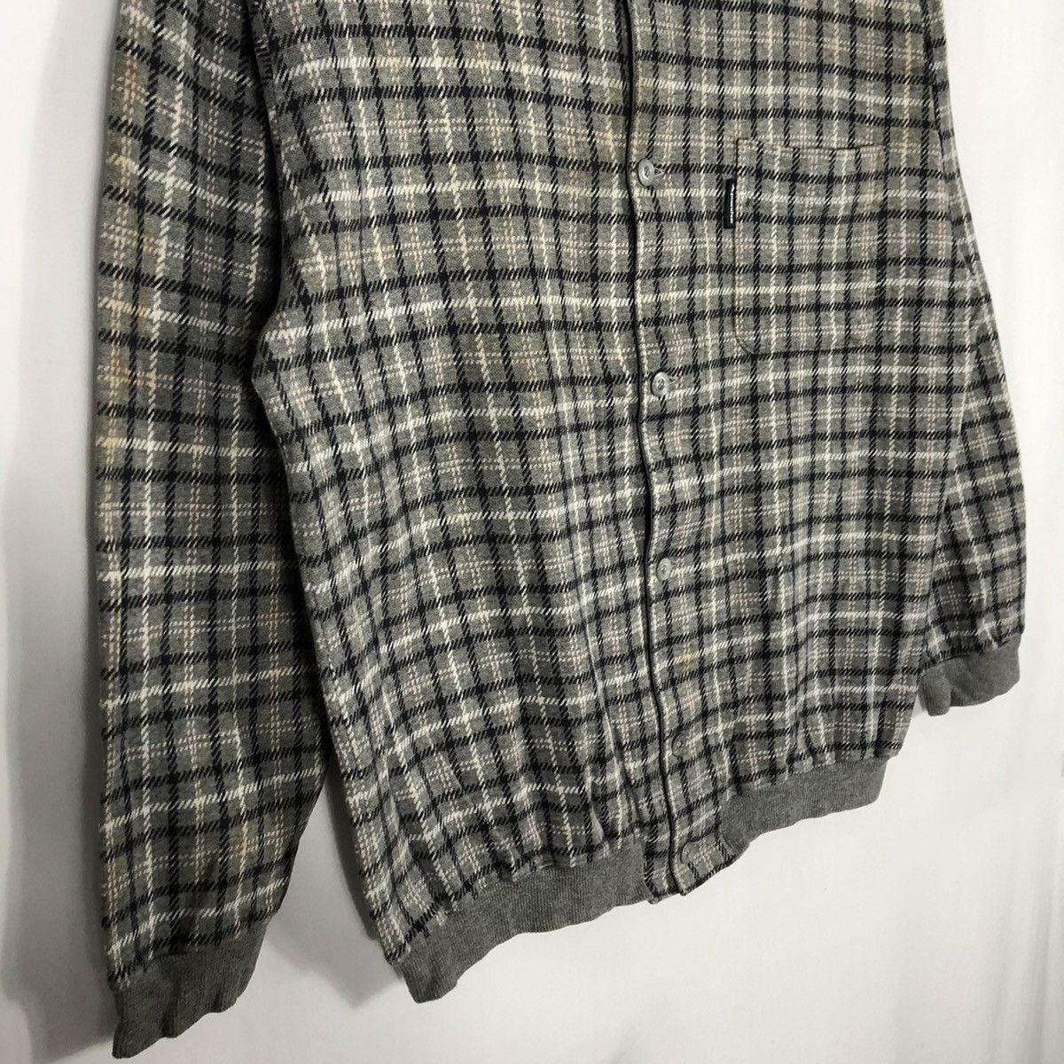 Aquascutum × Japanese Brand 🔥Rare🔥🇯🇵Aquascutum Nice Checkerd Full Buttons Cardigans Size US M / EU 48-50 / 2 - 9 Thumbnail