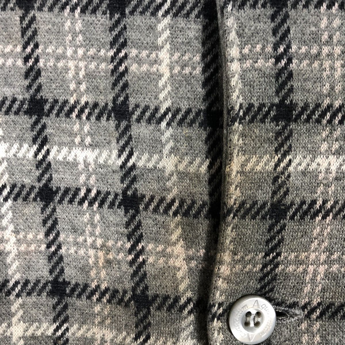 Aquascutum × Japanese Brand 🔥Rare🔥🇯🇵Aquascutum Nice Checkerd Full Buttons Cardigans Size US M / EU 48-50 / 2 - 12 Thumbnail