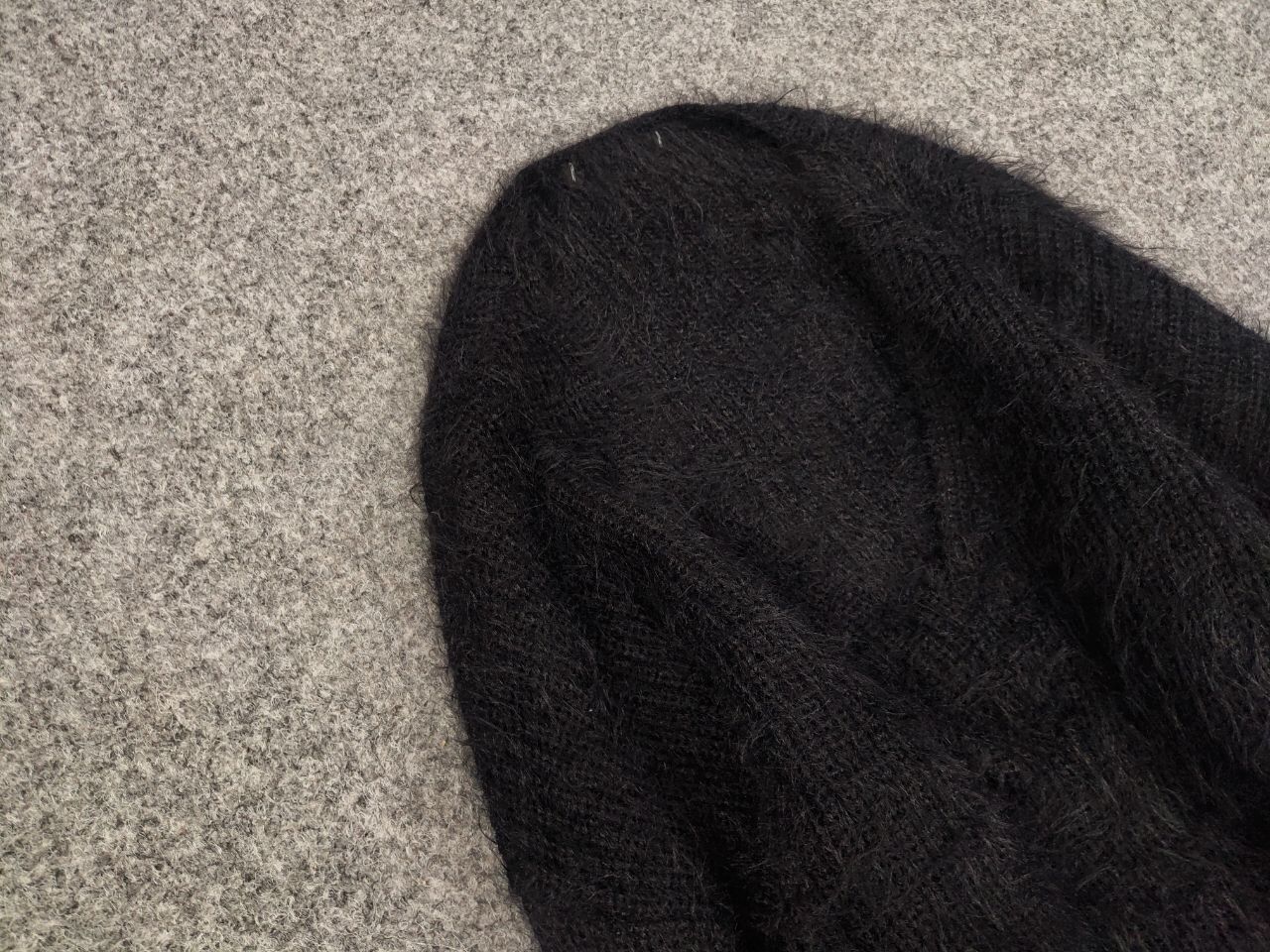 If Six Was Nine Vintage 90's Japanese Black Mohair Style Fuzzy Sweater Size US S / EU 44-46 / 1 - 7 Thumbnail