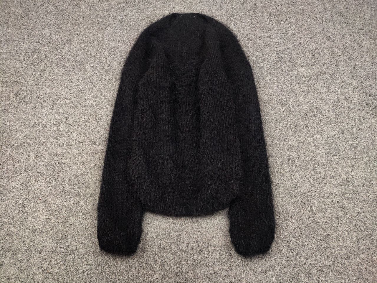 If Six Was Nine Vintage 90's Japanese Black Mohair Style Fuzzy Sweater Size US S / EU 44-46 / 1 - 2 Thumbnail