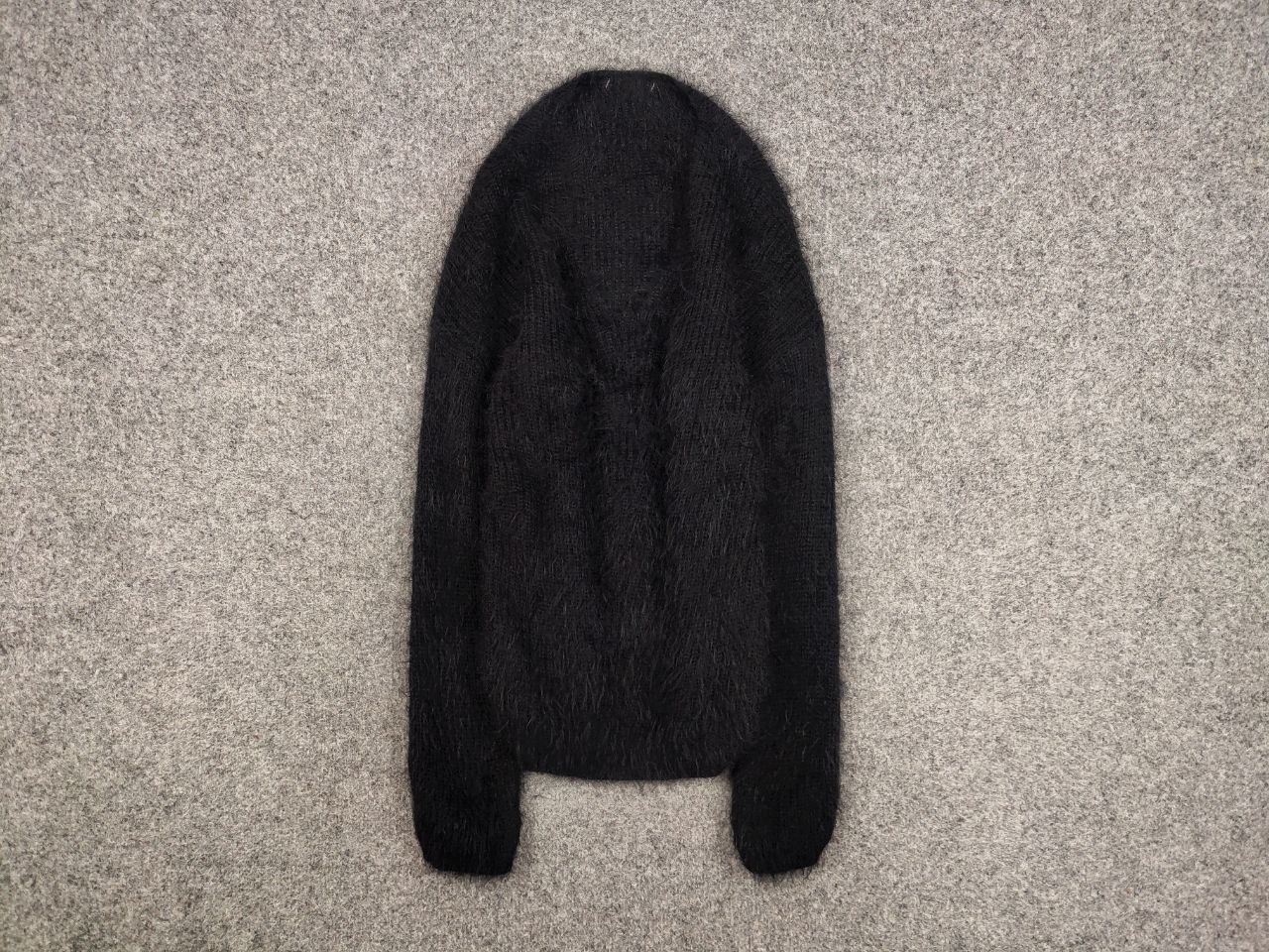 If Six Was Nine Vintage 90's Japanese Black Mohair Style Fuzzy Sweater Size US S / EU 44-46 / 1 - 1 Thumbnail