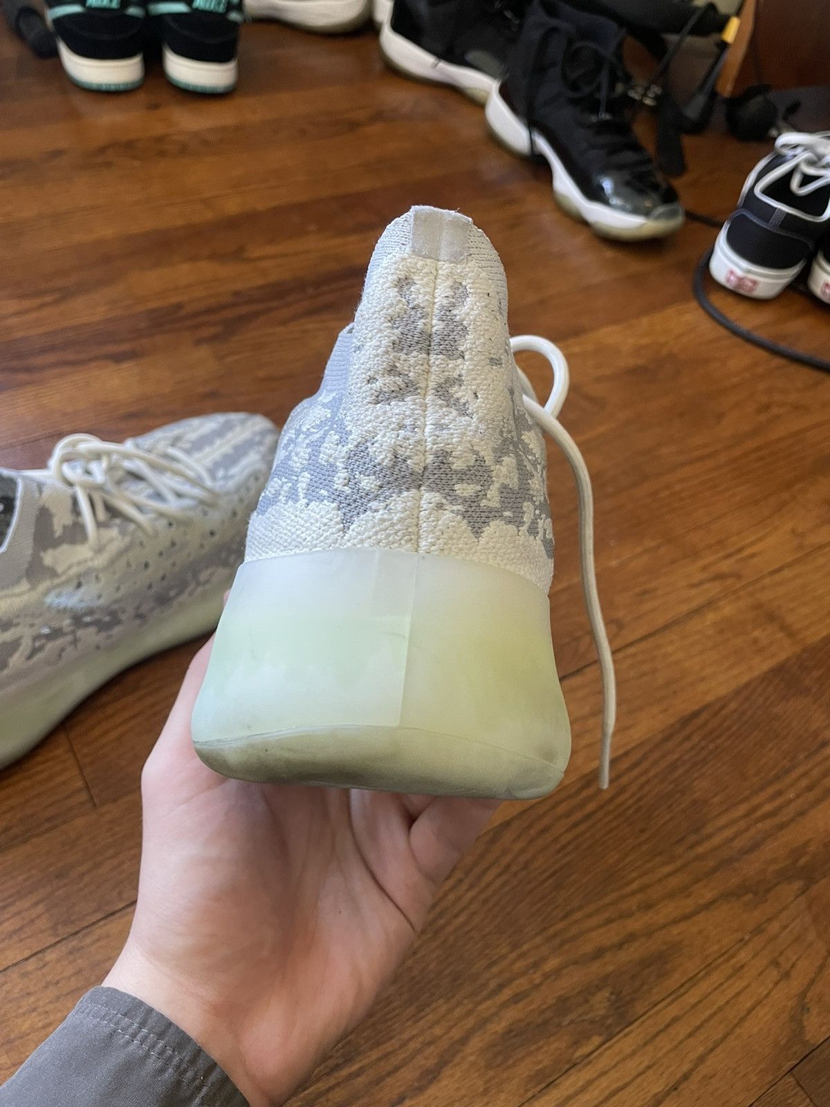 Adidas Yeezy 380 Alien Size US 12 / EU 45 - 7 Thumbnail