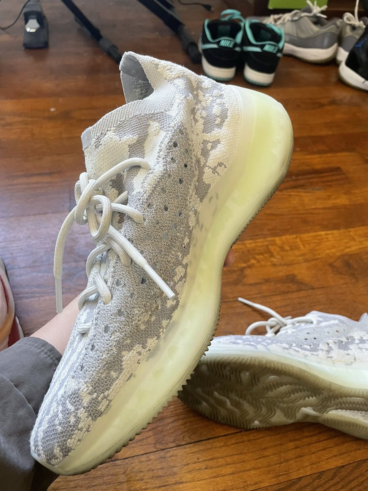 Adidas Yeezy 380 Alien Size US 12 / EU 45 - 4 Thumbnail