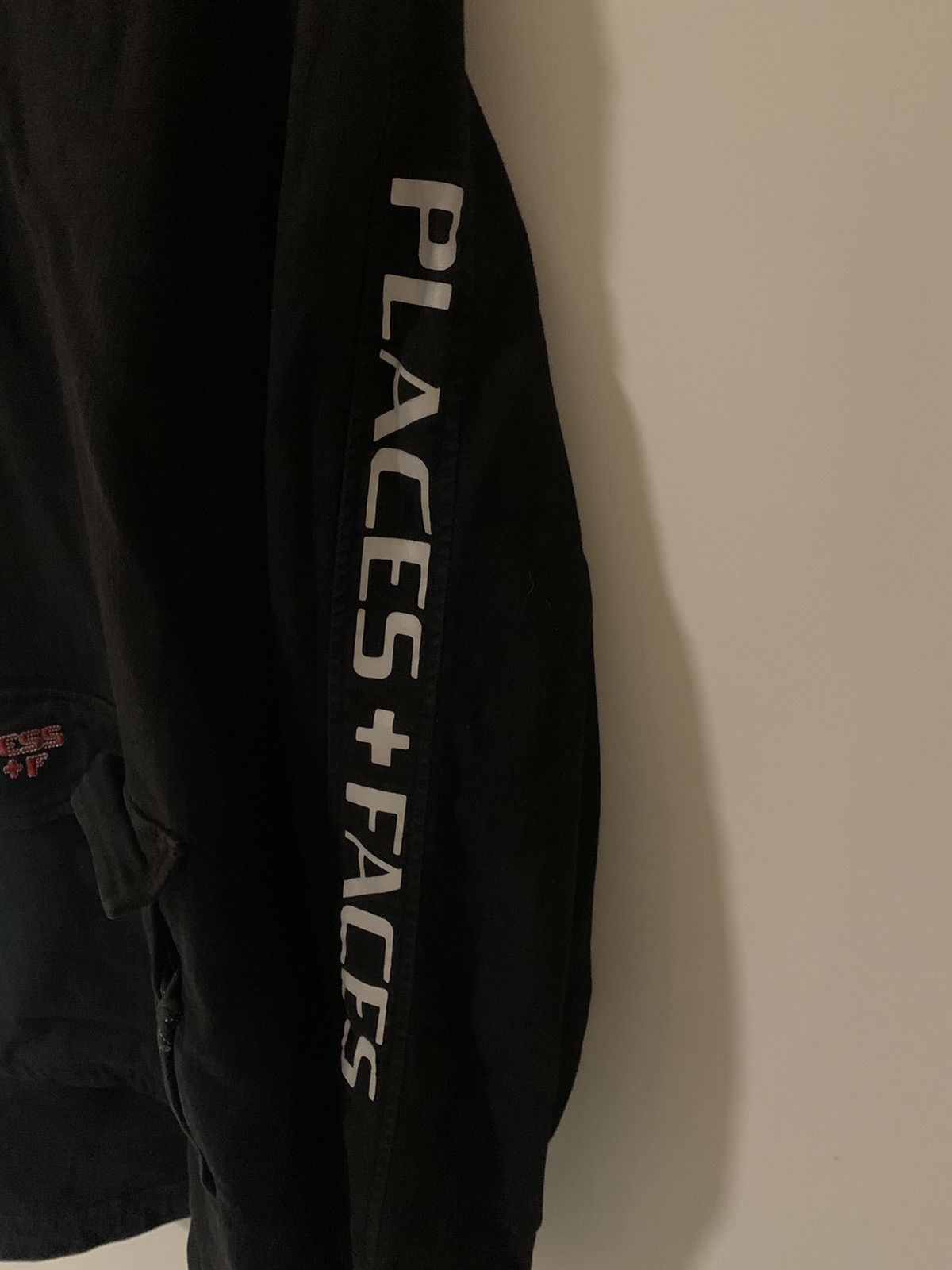 Guess × Places + Faces Guess places + faces denim anorak Size US L / EU 52-54 / 3 - 3 Thumbnail