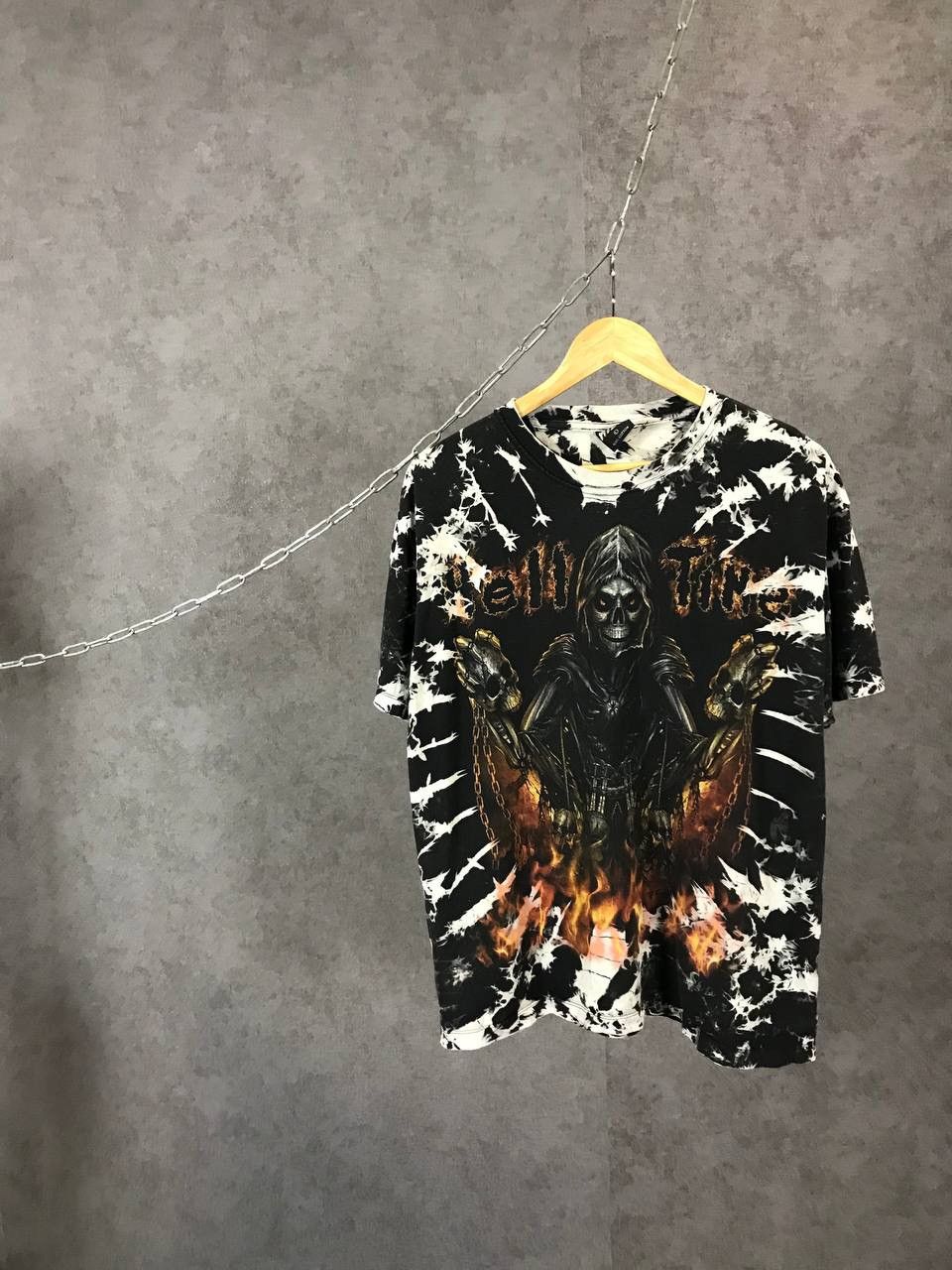 Vintage Skull skeleton vintage rock overprinted tee Size US L / EU 52-54 / 3 - 1 Thumbnail