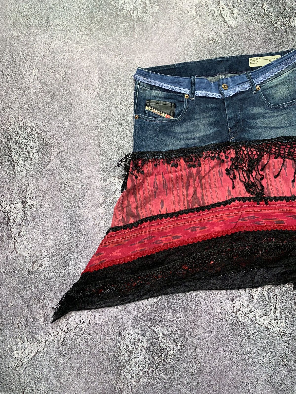 Diesel × Vintage Diesel 30/32 grupee super slim-skinny skirt mini maxi midi Size 30" / US 8 / IT 44 - 6 Thumbnail