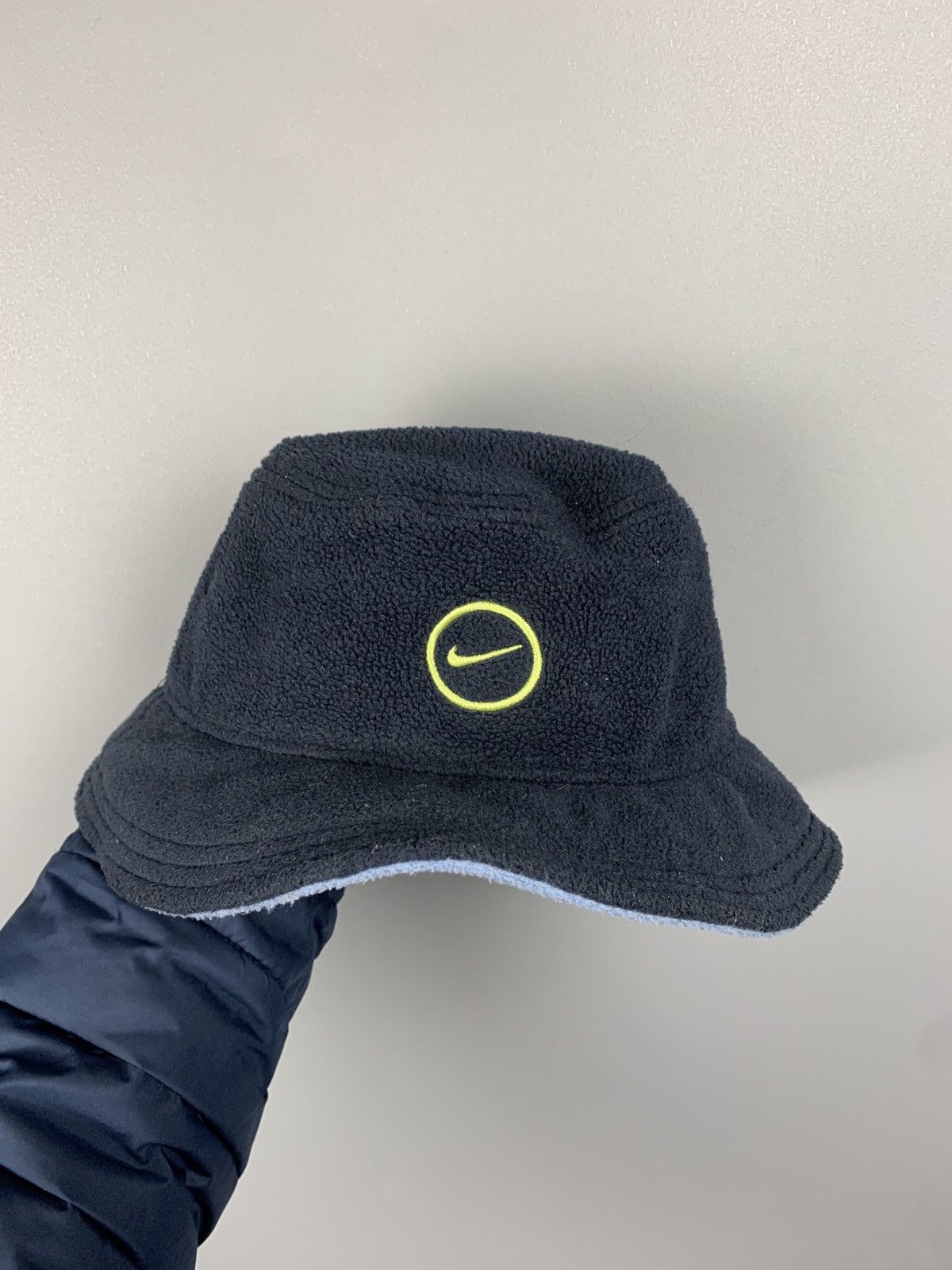 Nike Vintage Nike Fleece Bucket Hat Cap Warm Winter Size ONE SIZE - 1 Thumbnail