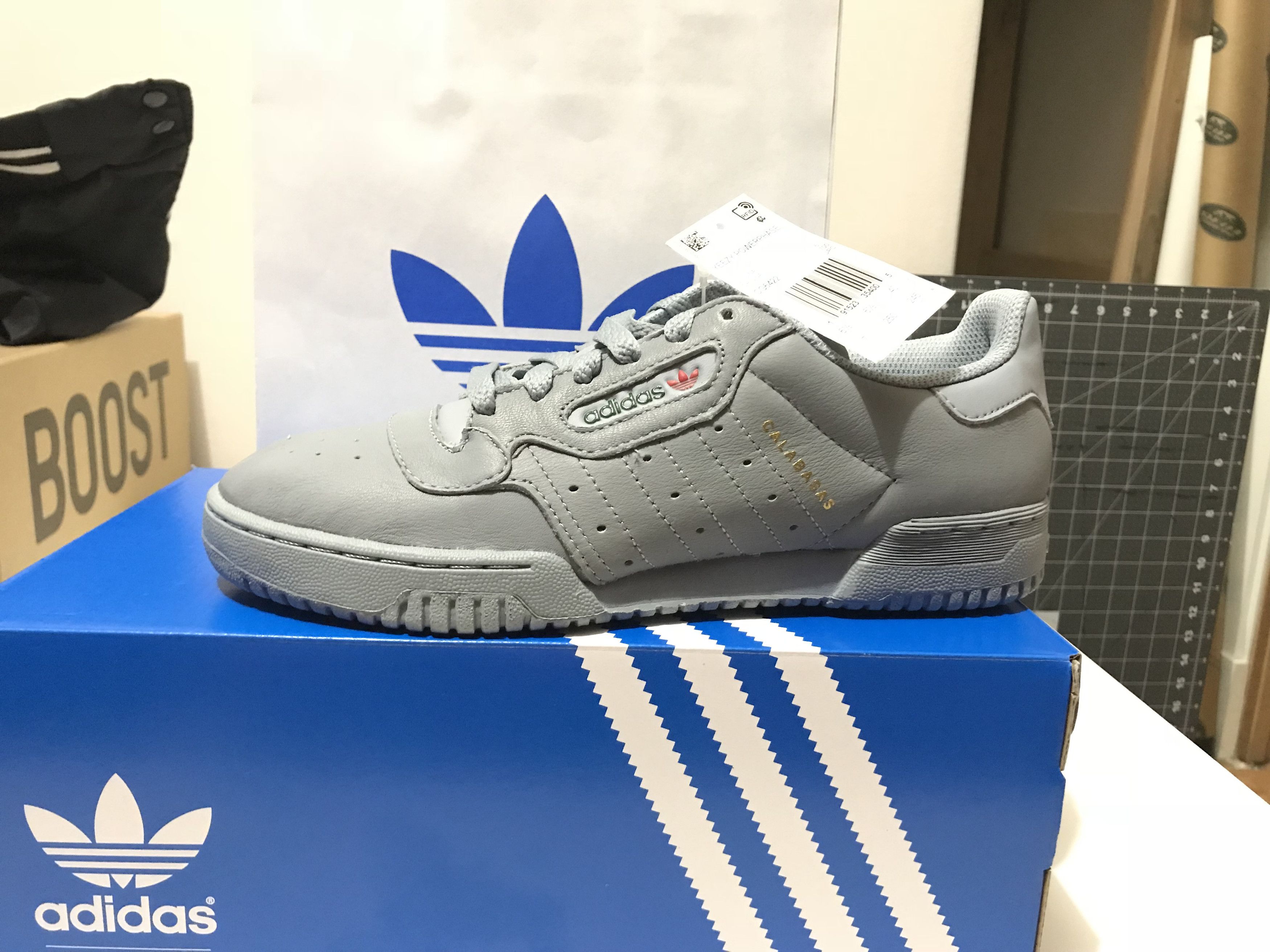 adidas gazelle silver green womens adidas Originals Powerphase - JH5481 | SNS