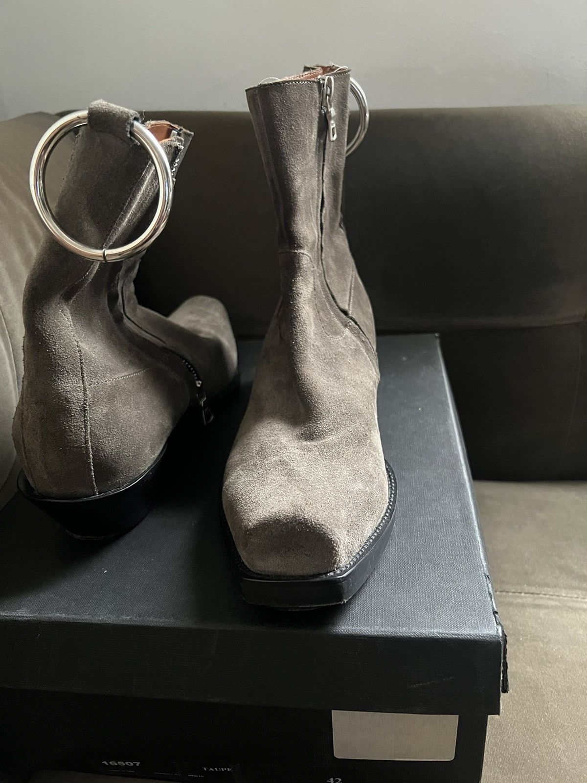 Vetements Vetements Taupe Suede Cowboy Ring Western Ankle Boots Size US 9 / EU 42 - 3 Thumbnail