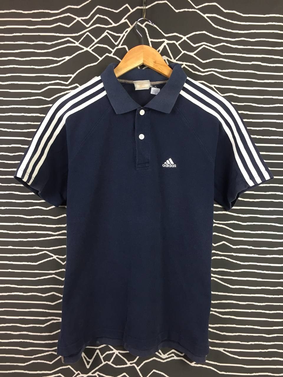 Adidas Adidas Original Embriodered Logo 3-Stripes Polo Tee Size US L / EU 52-54 / 3 - 2 Thumbnail