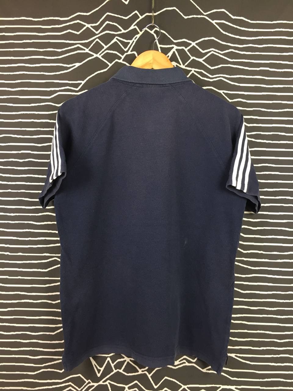 Adidas Adidas Original Embriodered Logo 3-Stripes Polo Tee Size US L / EU 52-54 / 3 - 5 Thumbnail