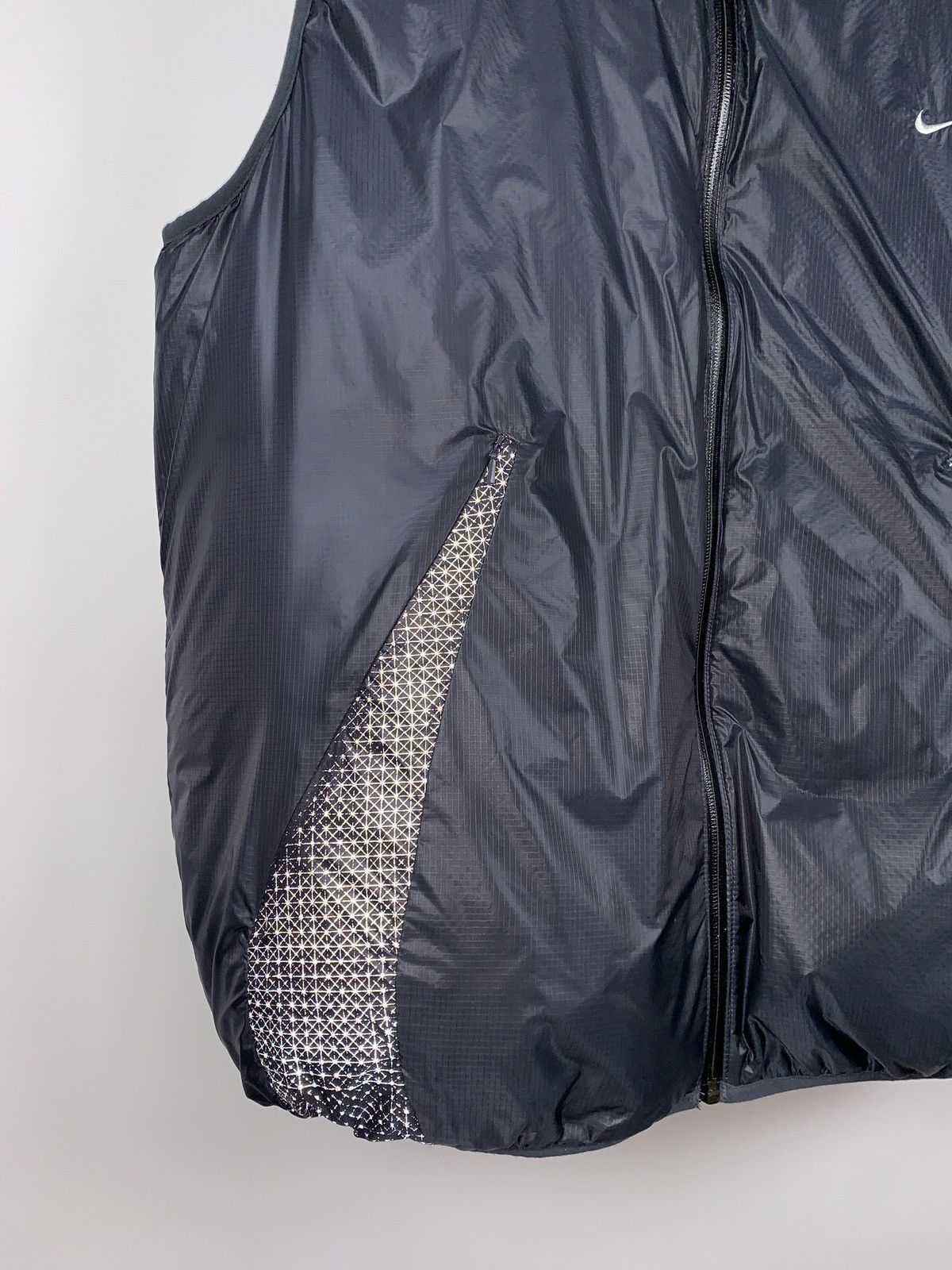 Nike 00s Vintage Nike Down Puffer Vest Size US L / EU 52-54 / 3 - 12 Thumbnail