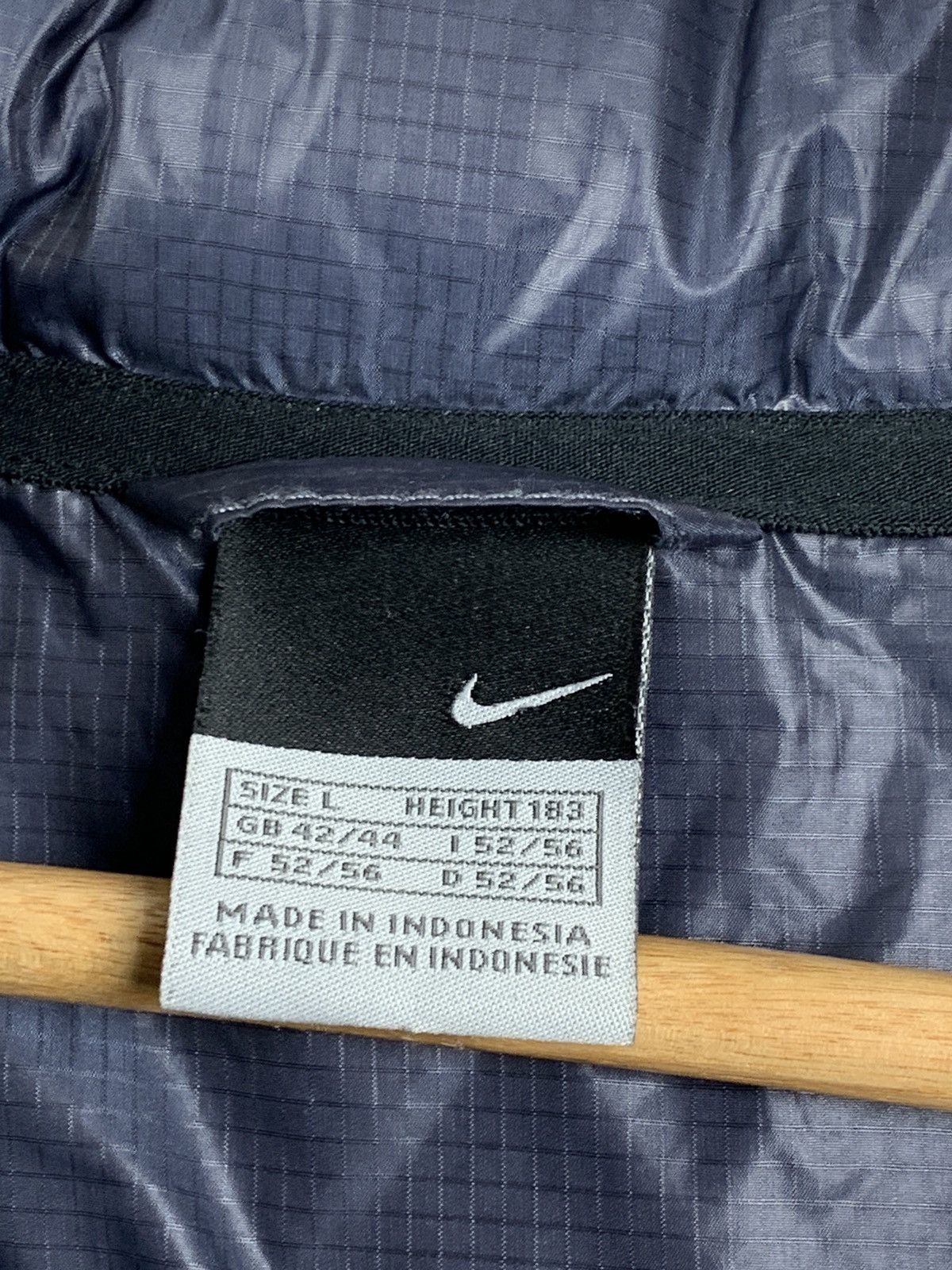 Nike 00s Vintage Nike Down Puffer Vest Size US L / EU 52-54 / 3 - 22 Thumbnail