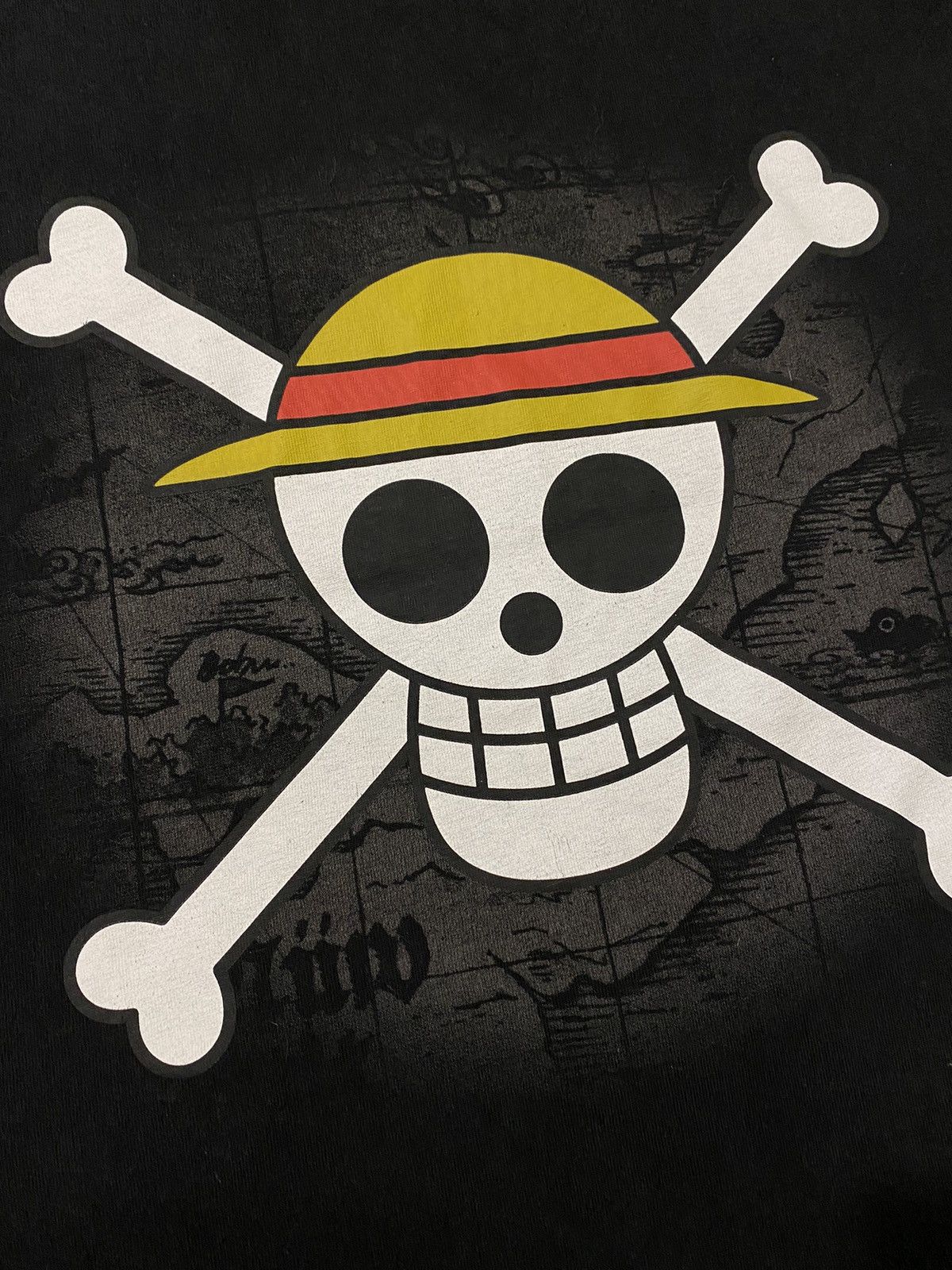 Anime × Japanese Brand × One Piece One Piece Straw Hat Pirate Logo T Shirt Size US L / EU 52-54 / 3 - 2 Thumbnail