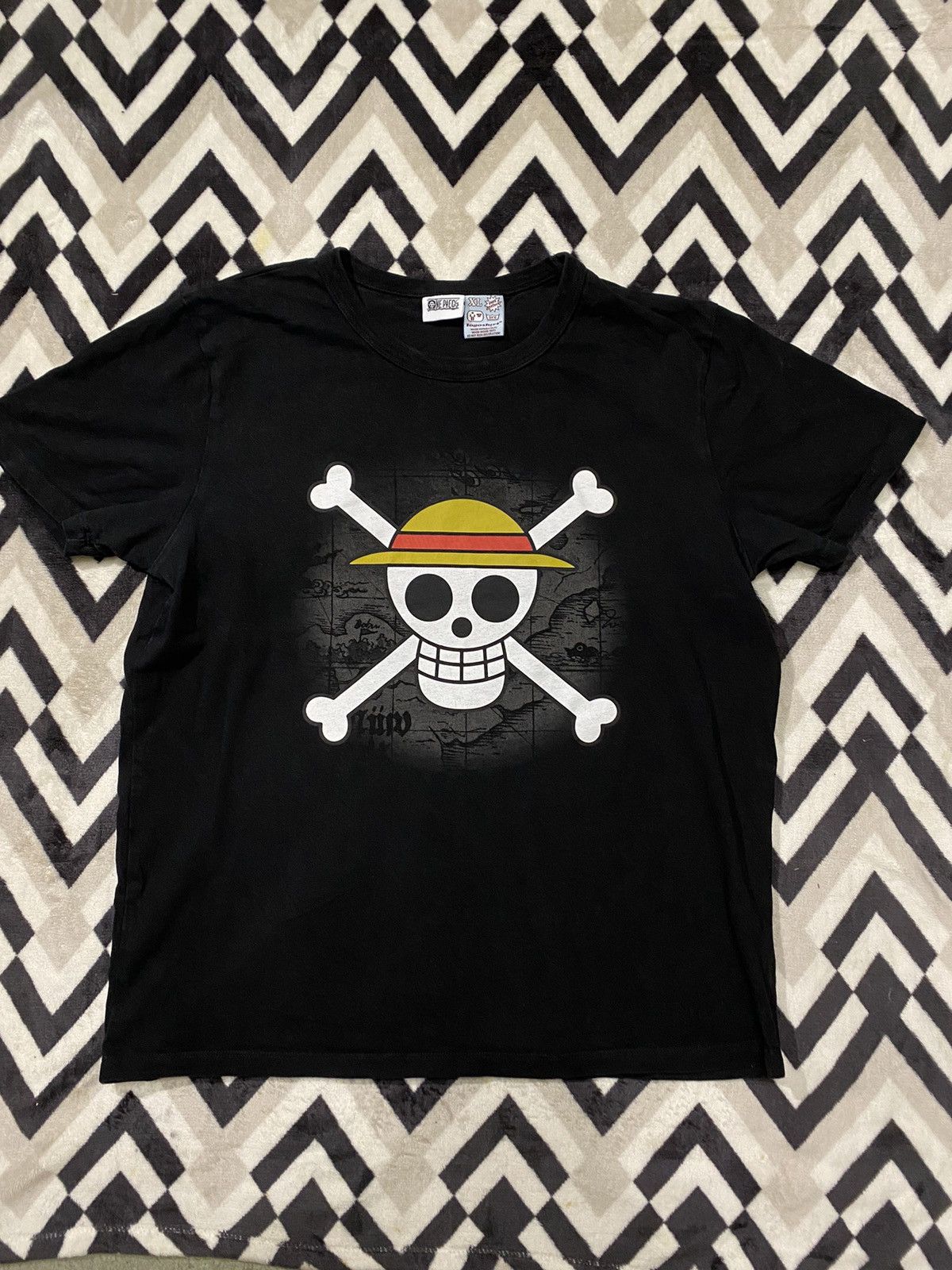 Anime × Japanese Brand × One Piece One Piece Straw Hat Pirate Logo T Shirt Size US L / EU 52-54 / 3 - 1 Thumbnail