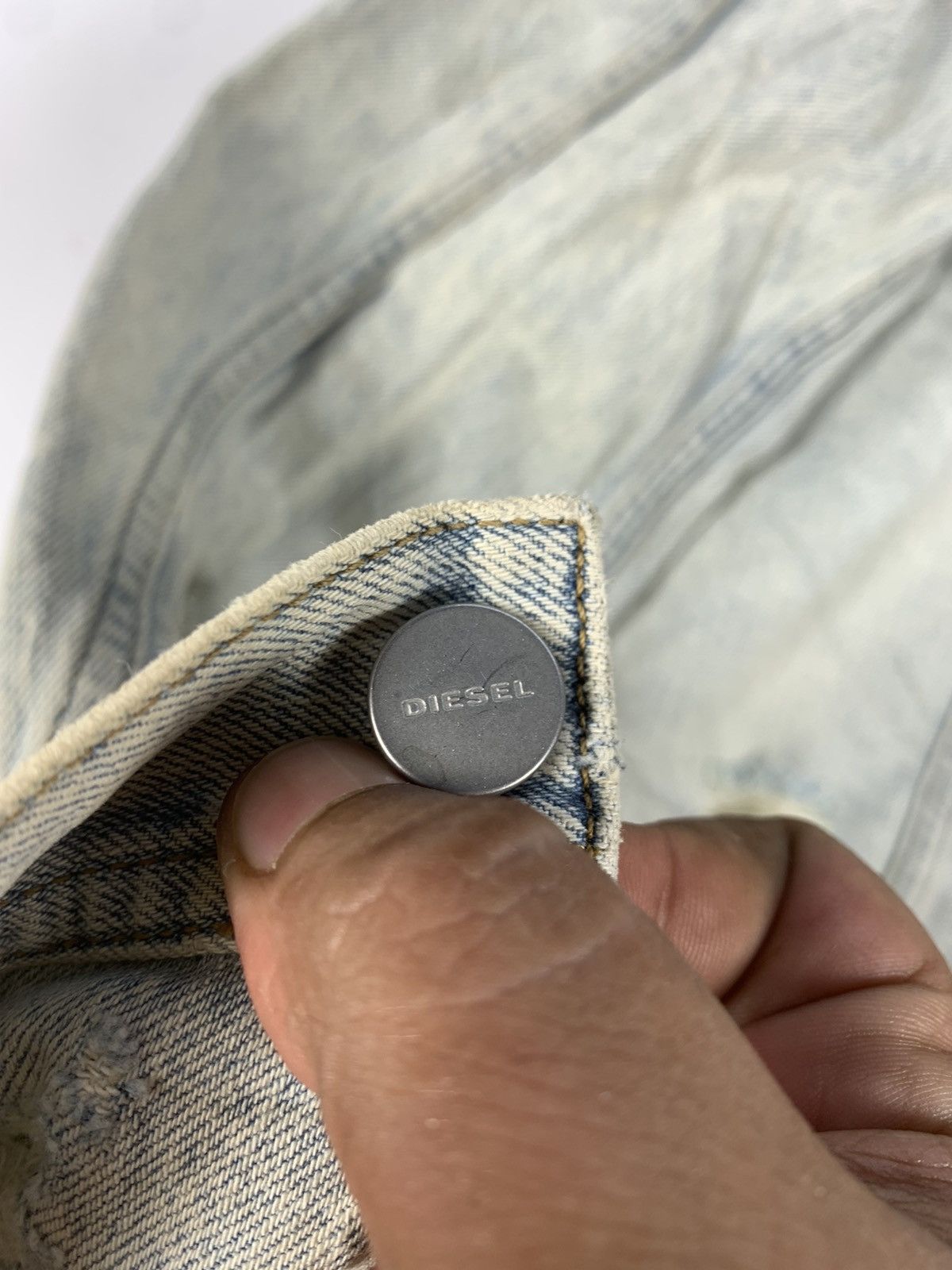 Diesel × Vintage Vintage Diesel Distress Denim Jean Trucker Jacket Size US M / EU 48-50 / 2 - 7 Thumbnail