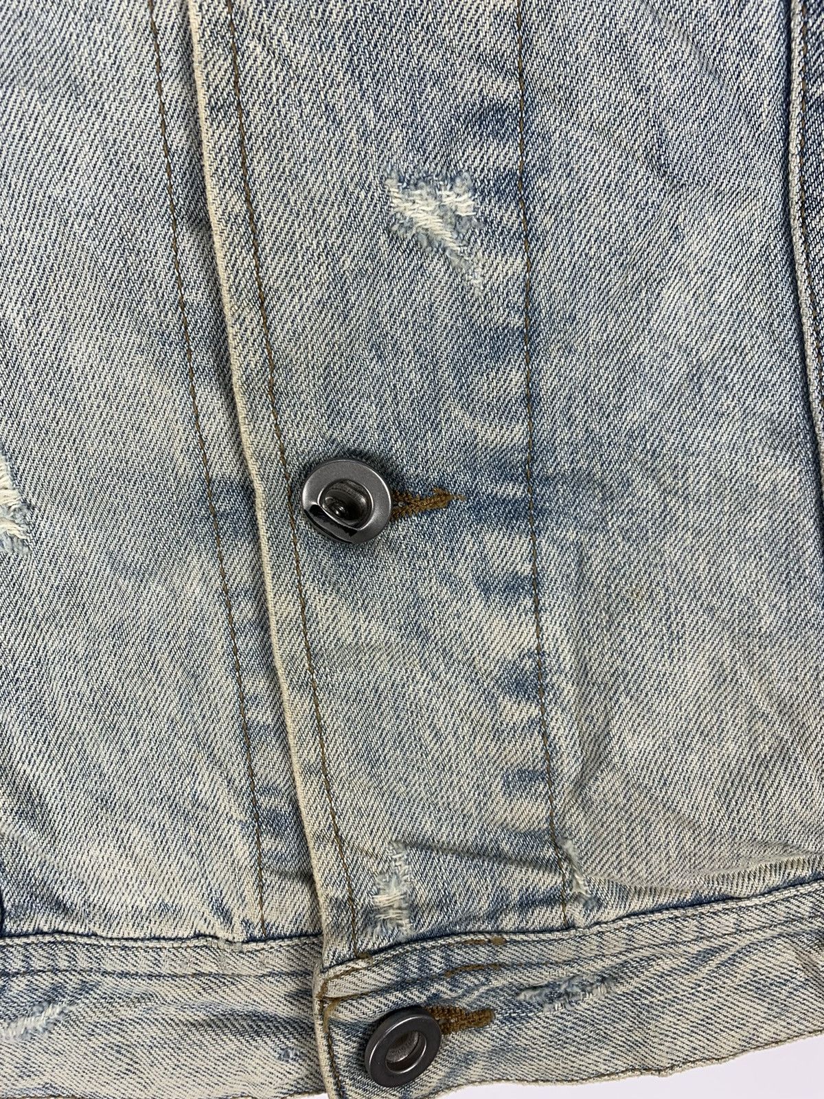 Diesel × Vintage Vintage Diesel Distress Denim Jean Trucker Jacket Size US M / EU 48-50 / 2 - 3 Thumbnail