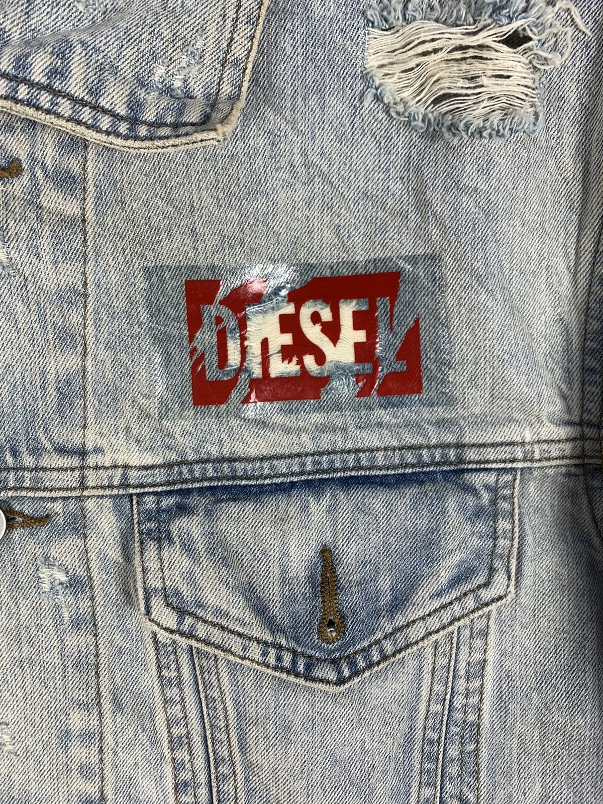 Diesel × Vintage Vintage Diesel Distress Denim Jean Trucker Jacket Size US M / EU 48-50 / 2 - 4 Thumbnail
