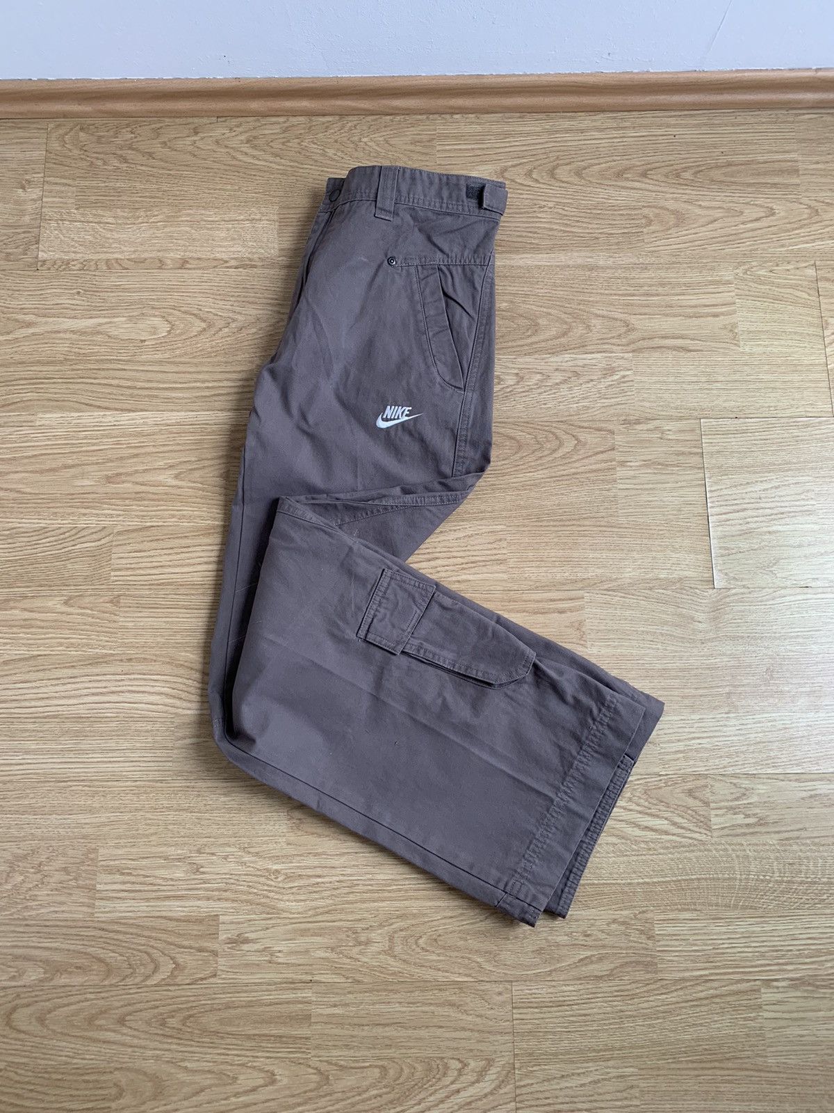 Nike 💥 DS Vintage y2k Nike Brown Cargo Pants Mulitpocket Swoosh Size US 32 / EU 48 - 14 Thumbnail