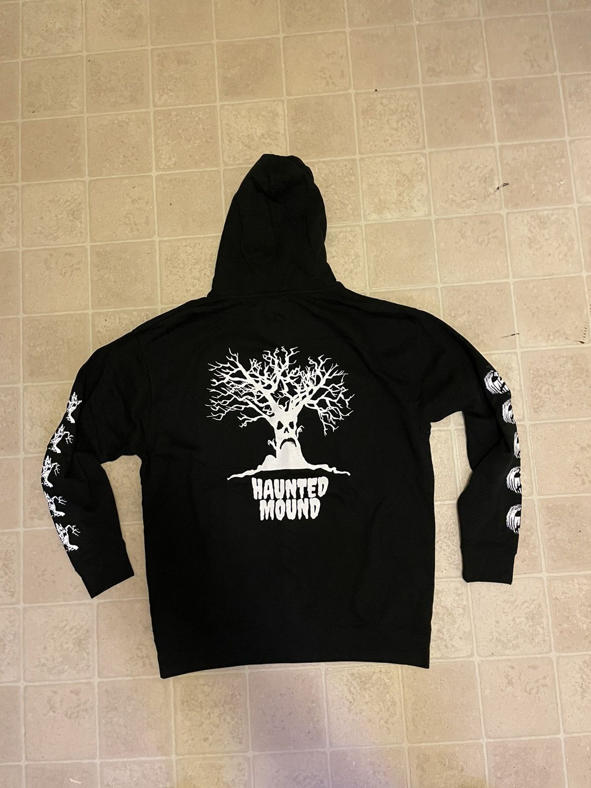 Haunted Mound 2022 Haunted Mound Sematary Skellingtons hoodie Size US XL / EU 56 / 4 - 2 Thumbnail