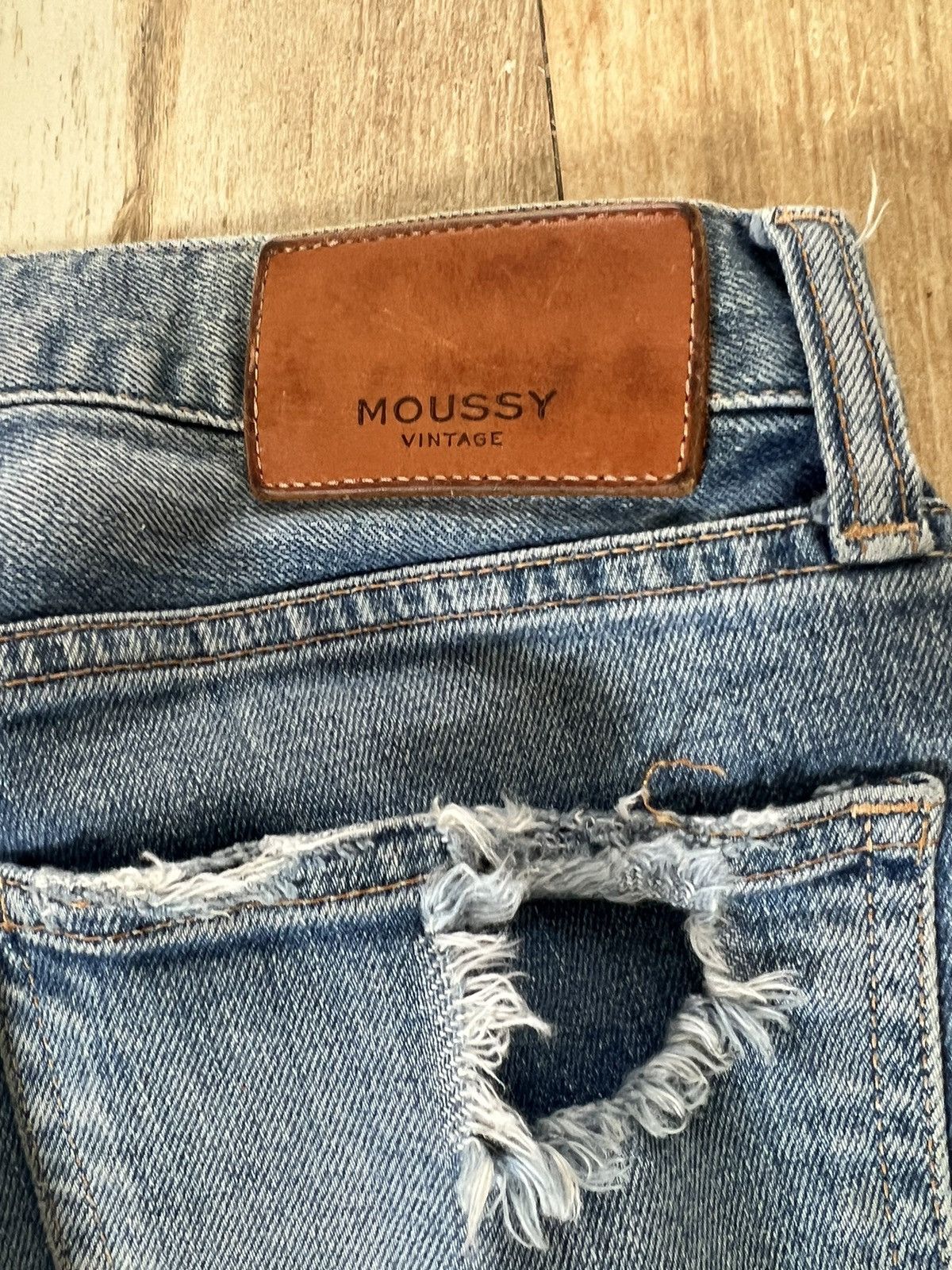 Japanese Brand Moussy Vintage Distressed Blue Jeans Size 27" / US 4 / IT 40 - 6 Thumbnail