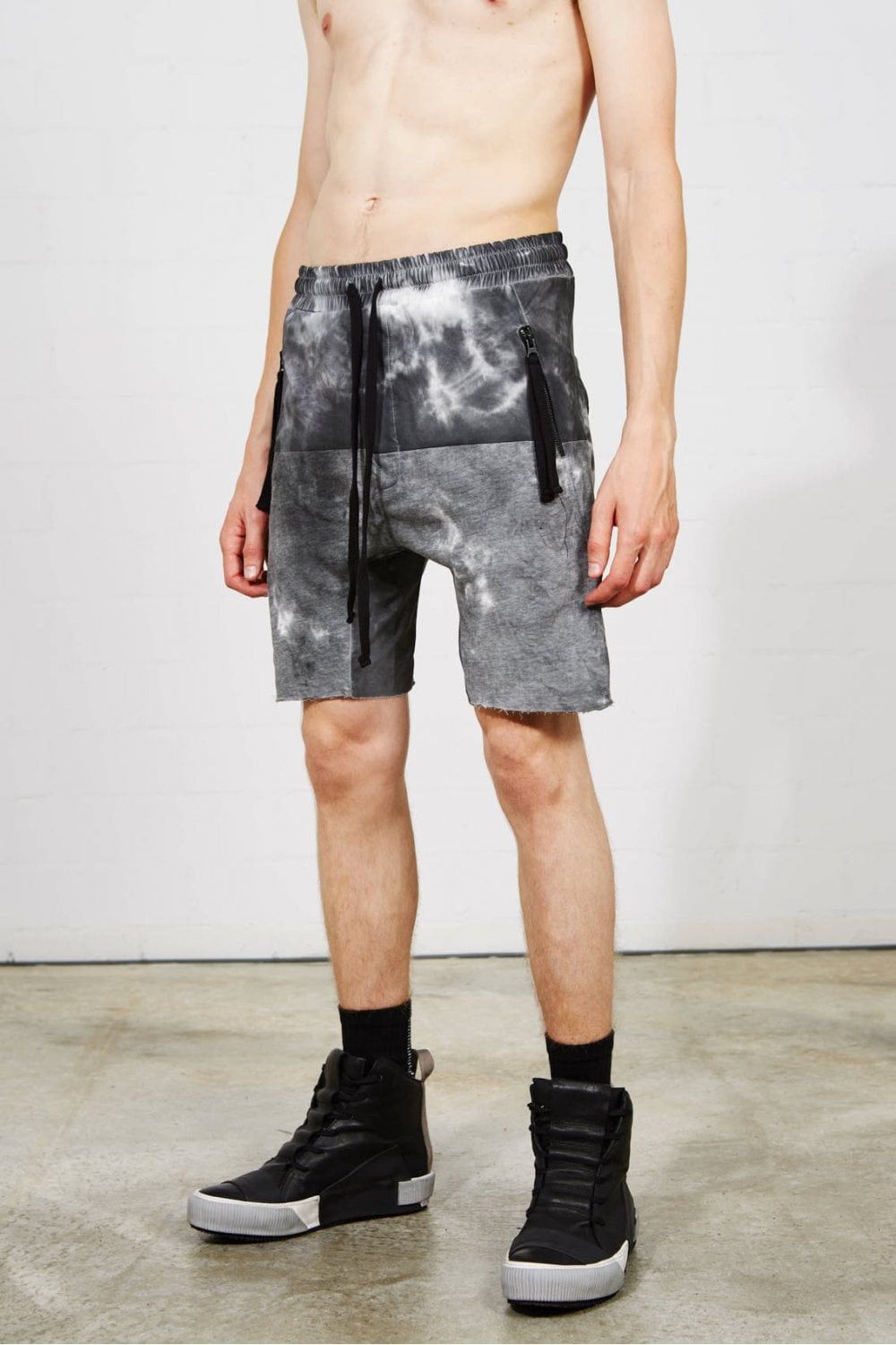 Thom Krom Thom Krom Grey White Purple Marble Tie Dye Shorts M Size US 32 / EU 48 - 2 Thumbnail