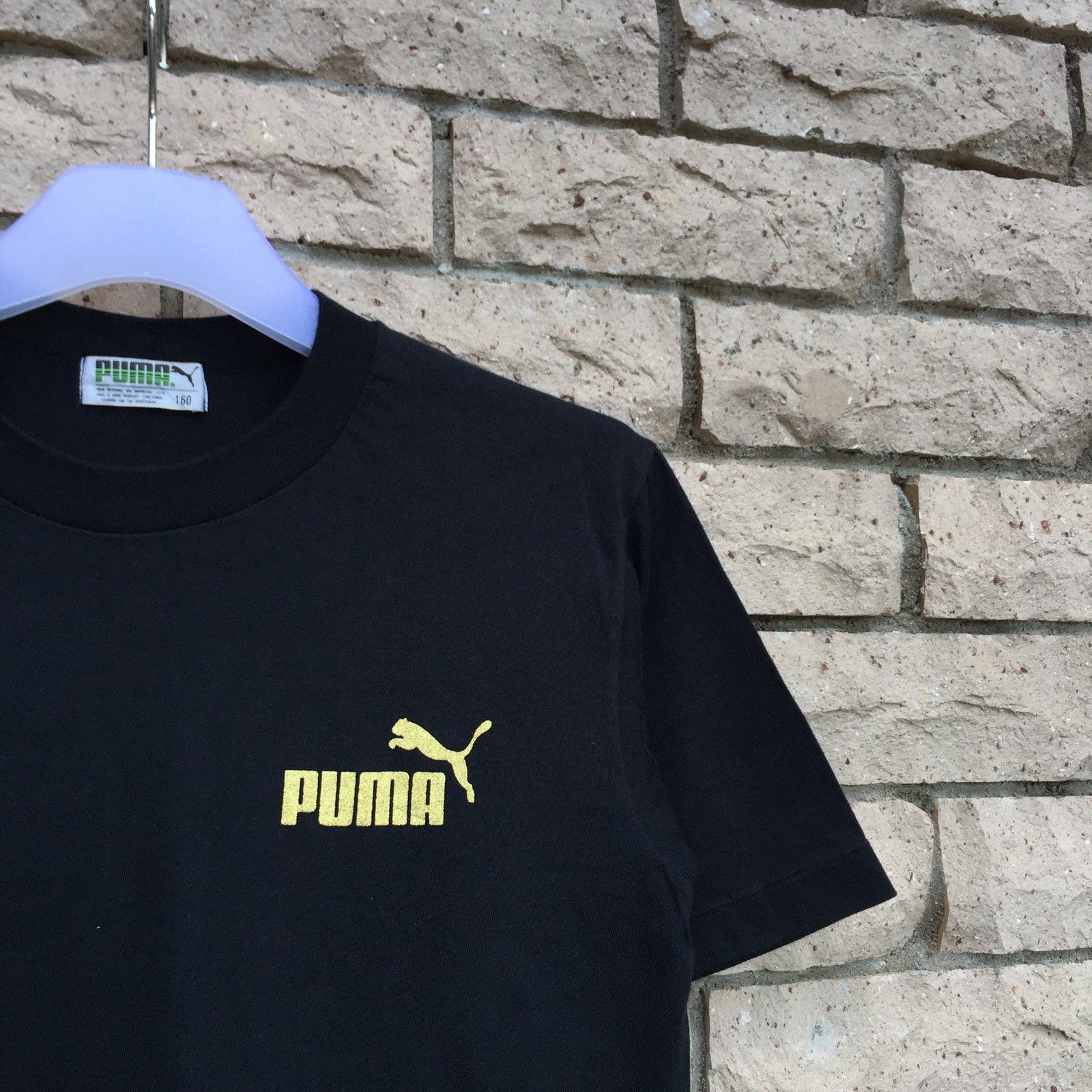 Puma × Vintage Vintage PUMA t shirt spell out big logo.. puma by jaspo.. Size US S / EU 44-46 / 1 - 7 Thumbnail