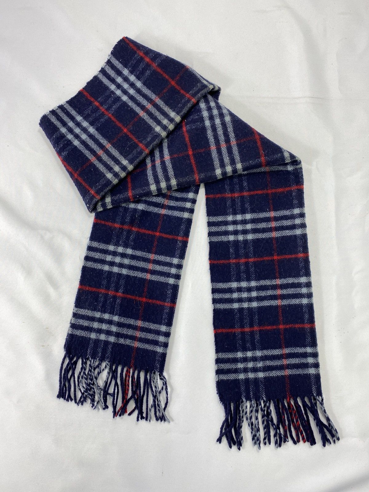 Burberry Vintage Burberry Scarf/Muffler -T011 Size ONE SIZE - 3 Thumbnail