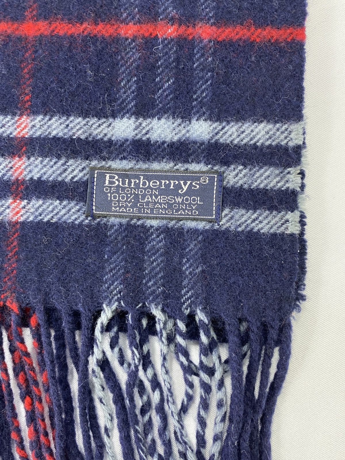 Burberry Vintage Burberry Scarf/Muffler -T011 Size ONE SIZE - 4 Thumbnail