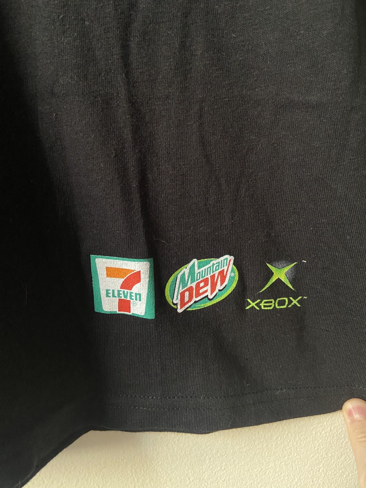 Vintage Halo 2 Master Chief Xbox box logo black tee shirt