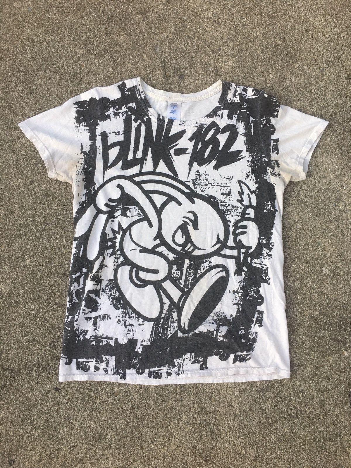 Band Tees × Vintage Blink 182 Tee Size US S / EU 44-46 / 1 - 1 Thumbnail