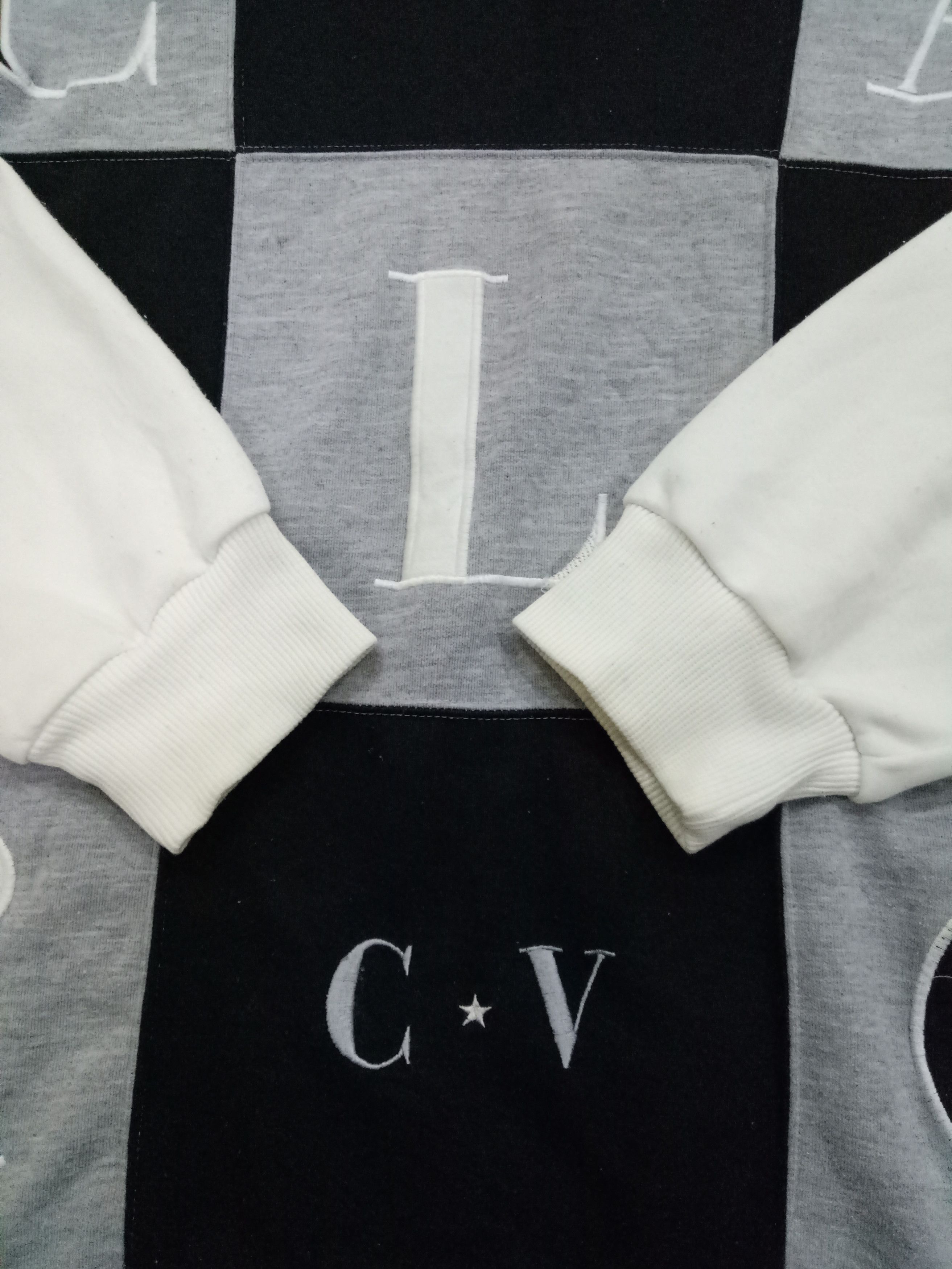 Valentino Calro Valentino Embroidered Big Box Logo Size US M / EU 48-50 / 2 - 6 Thumbnail