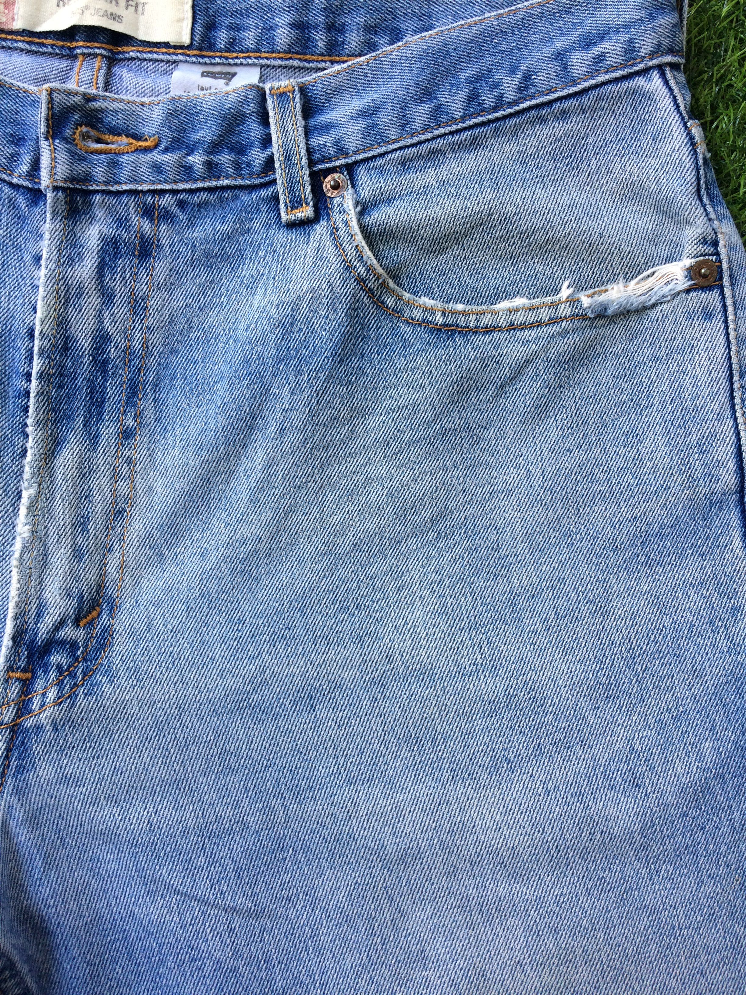Levi's Vintage Levis 505 Light Wash Jeans #B-287 Size US 35 - 5 Thumbnail