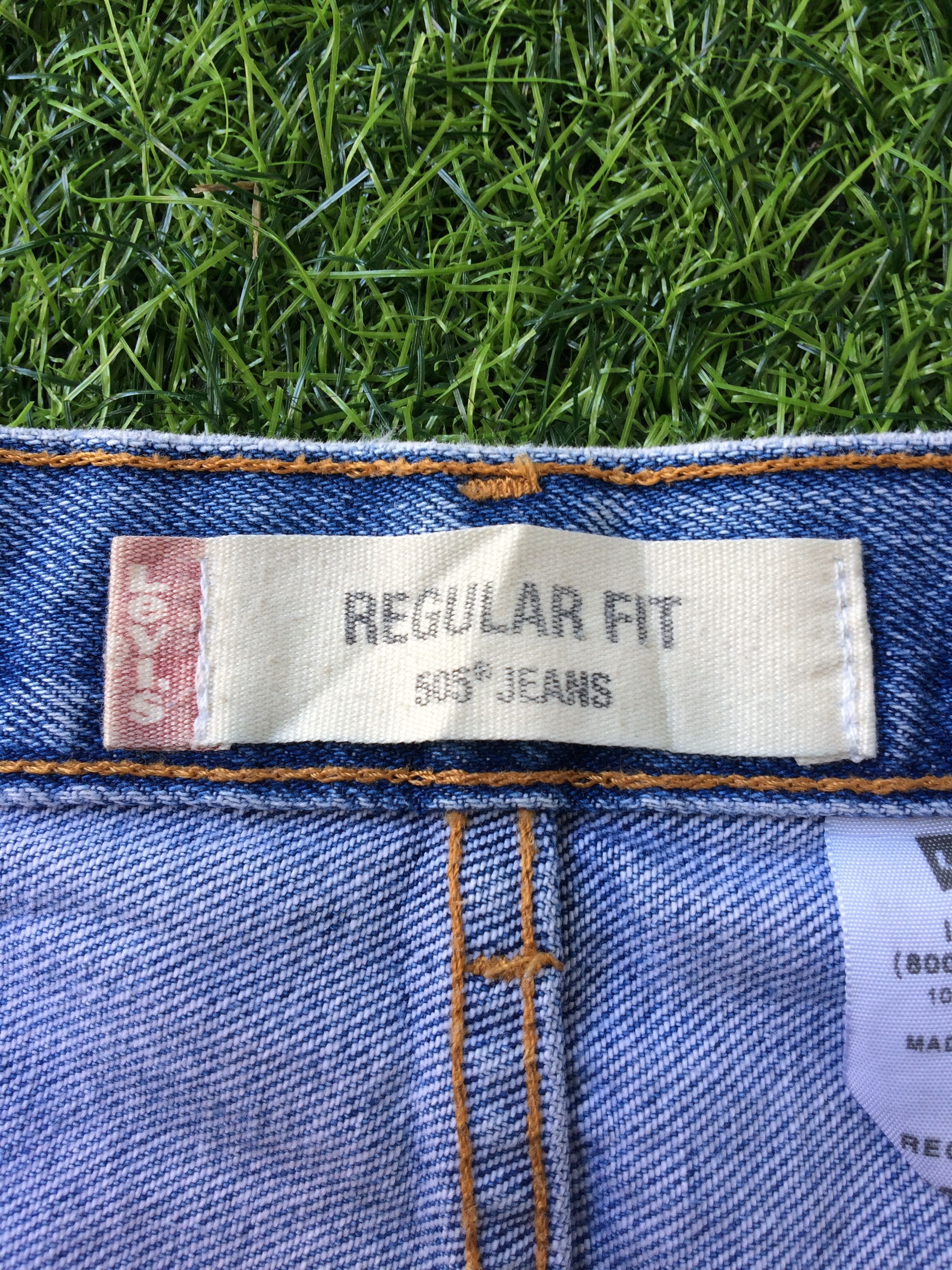 Levi's Vintage Levis 505 Light Wash Jeans #B-287 Size US 35 - 12 Thumbnail