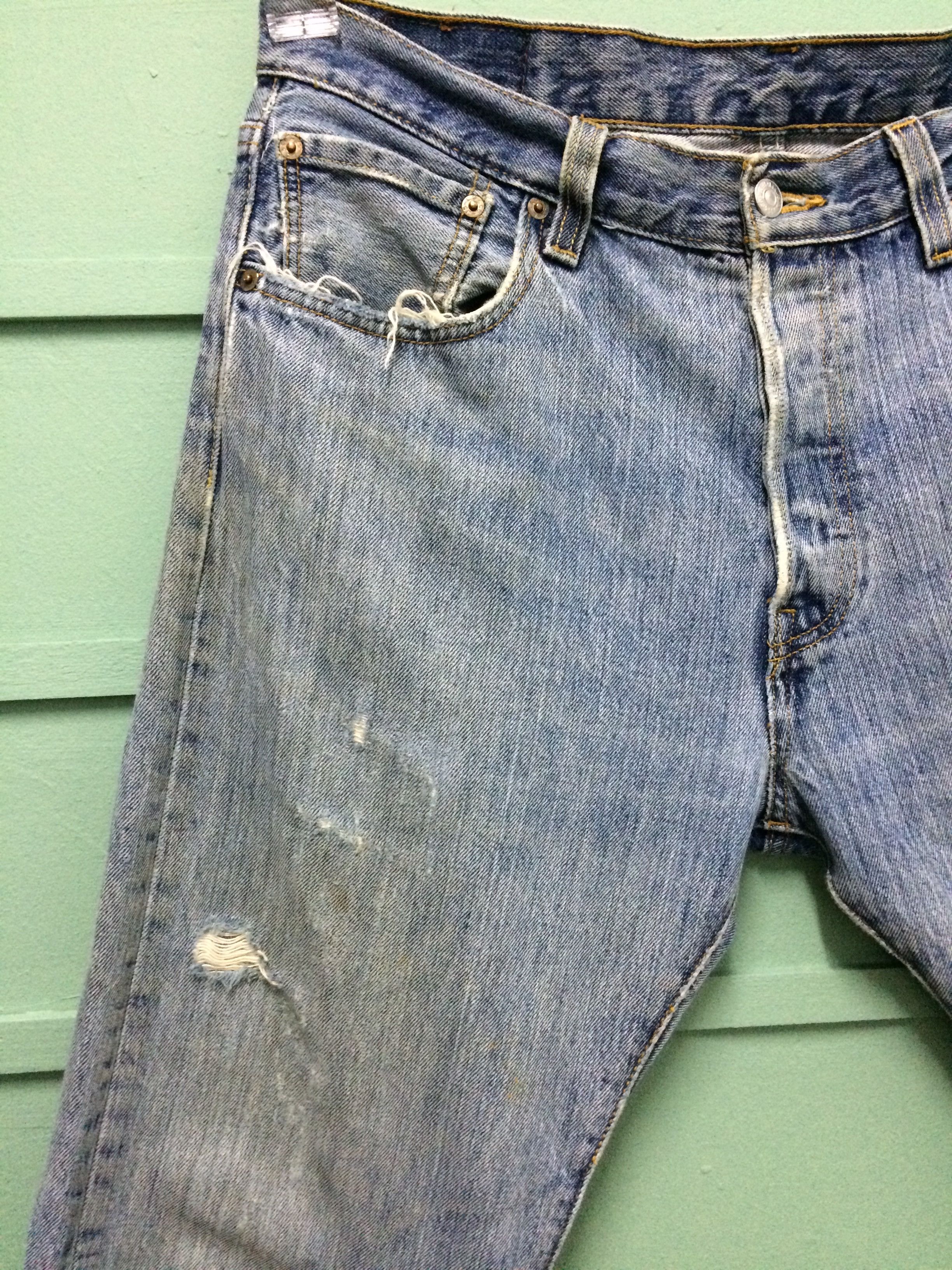 Levi's Vintage Distressed Levis 501 Jeans #B-114 Size US 33 - 4 Thumbnail