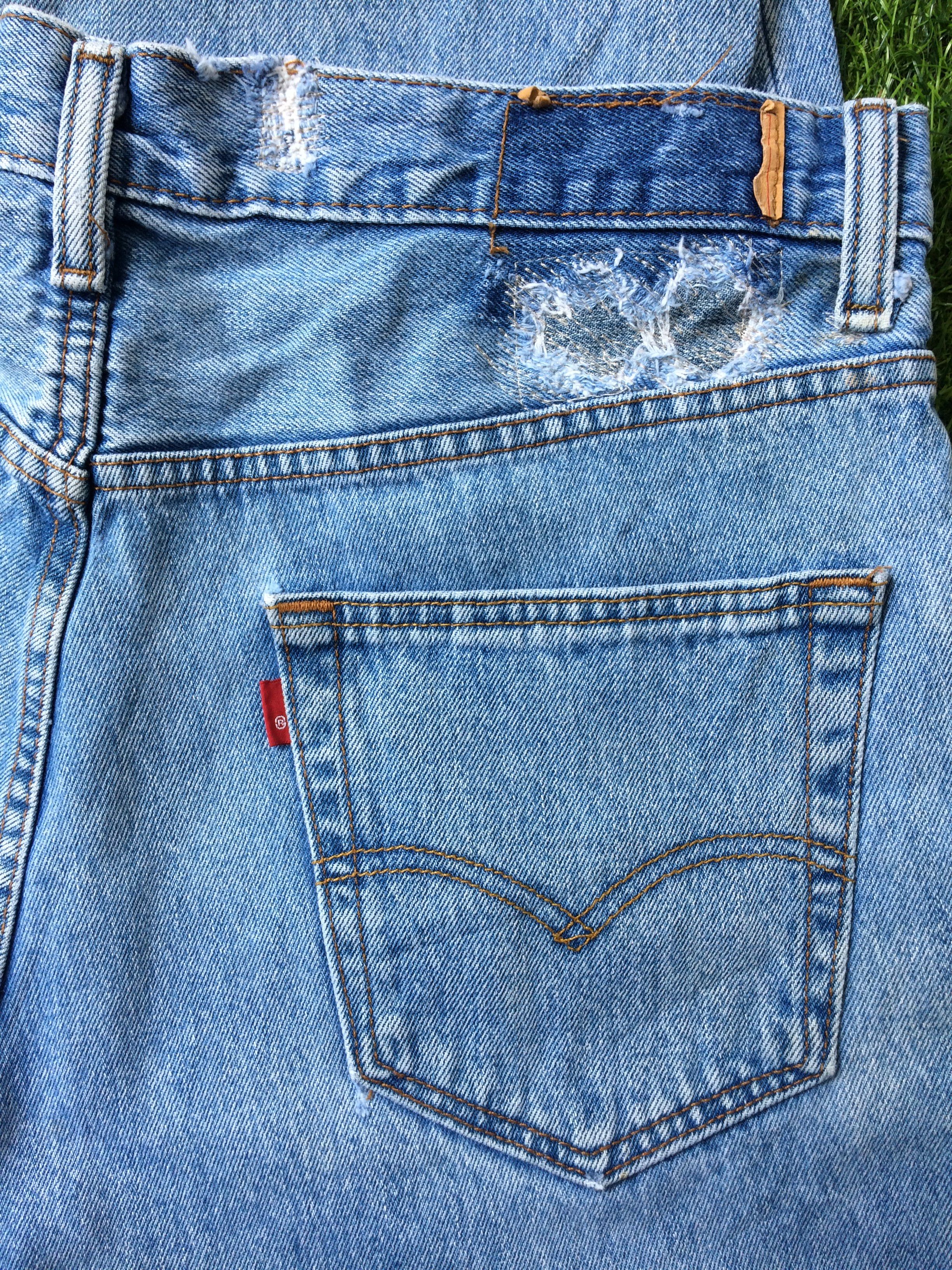 Levi's Vintage Levis 550 Light Wash Jeans #B-275 Size US 34 / EU 50 - 8 Thumbnail