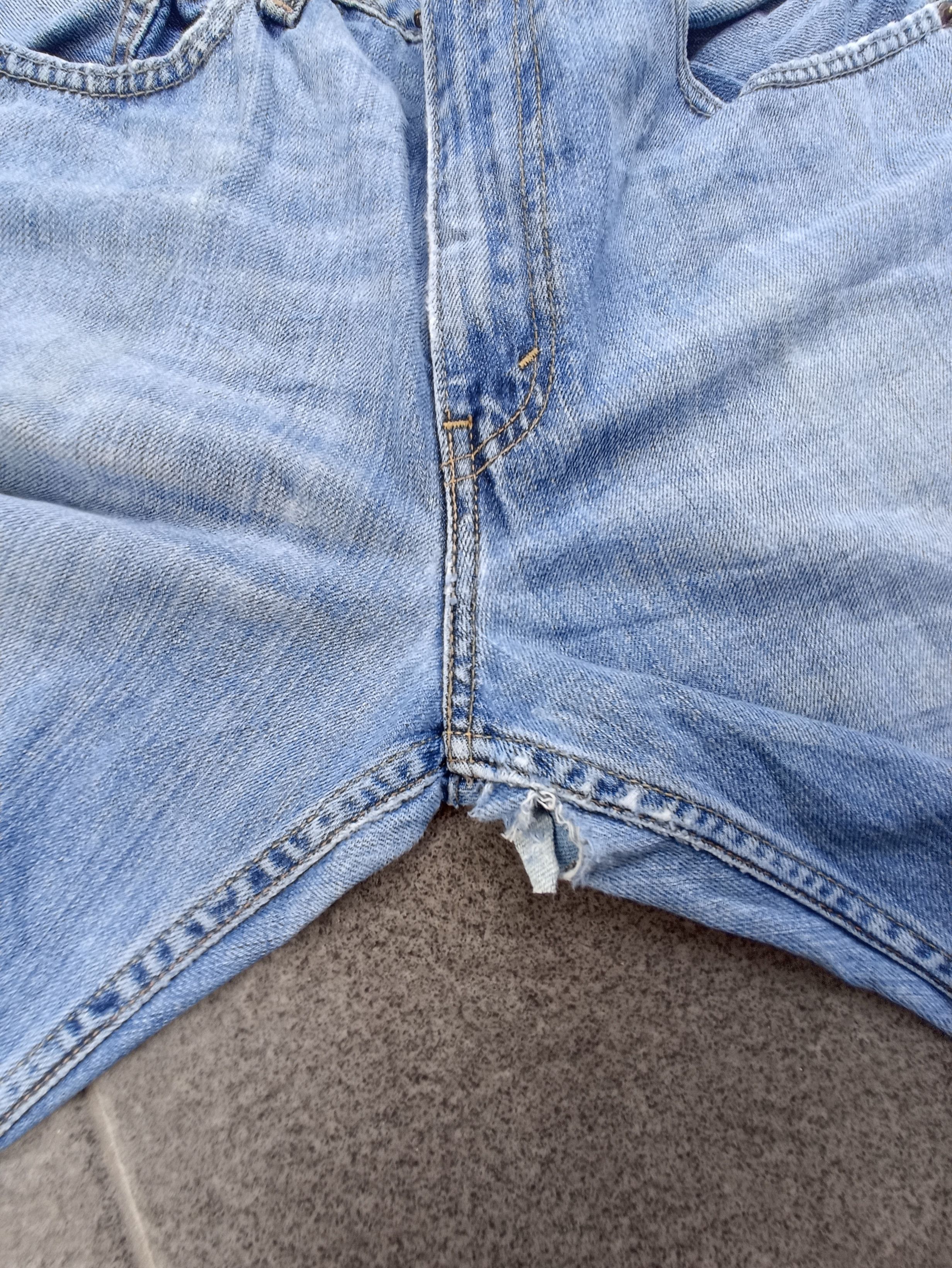 Jean × Levi's × Vintage Vintage Levis 569 Distress Blue Wash Jeans - J222 Size US 36 / EU 52 - 8 Thumbnail