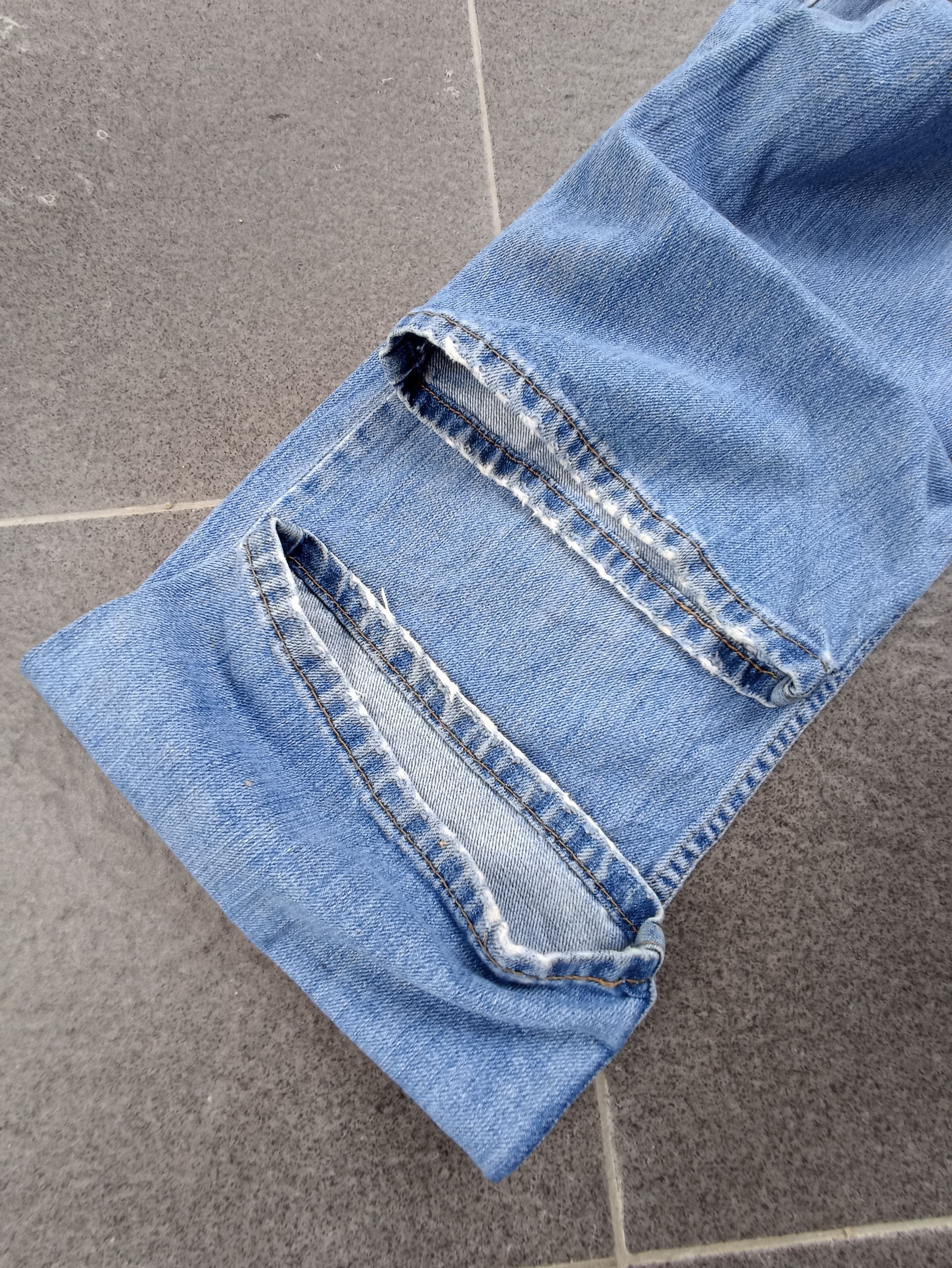 Jean × Levi's × Vintage Vintage Levis 569 Distress Blue Wash Jeans - J222 Size US 36 / EU 52 - 7 Thumbnail