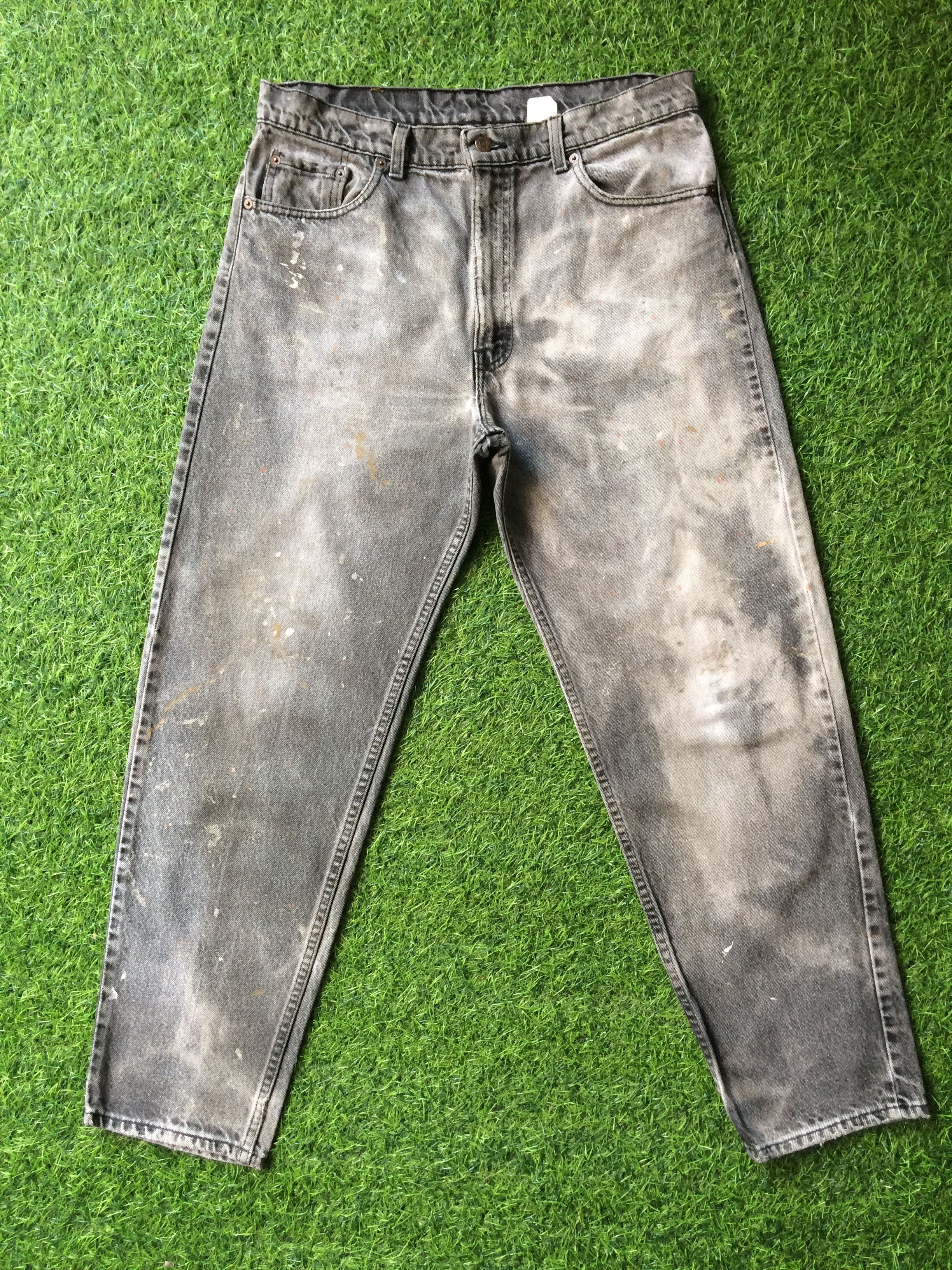 Levi's Distressed Levis 550 Faded Dirty Black Wash Jeans #B-898 Size US 35 - 1 Thumbnail