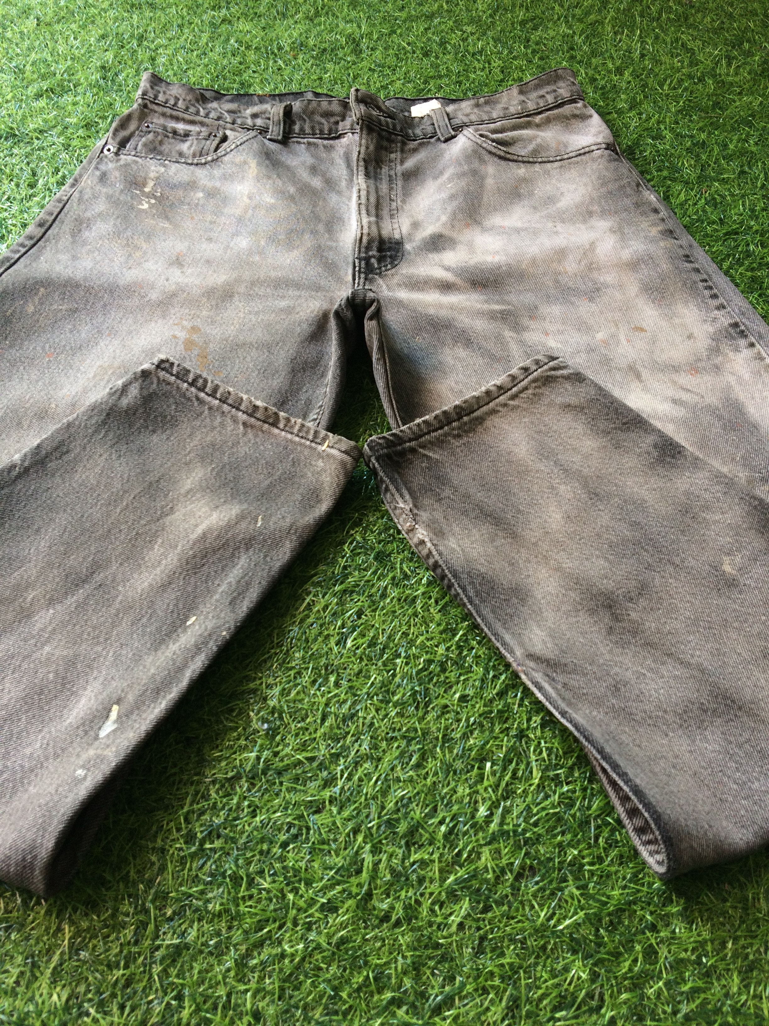 Levi's Distressed Levis 550 Faded Dirty Black Wash Jeans #B-898 Size US 35 - 5 Thumbnail