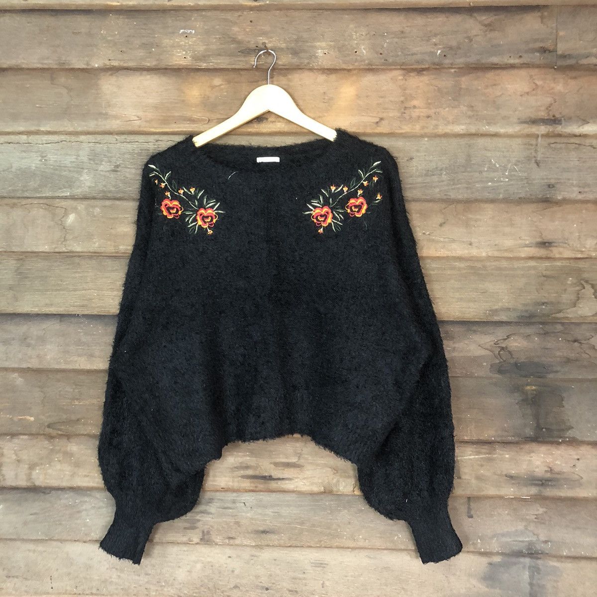 image of Gu Black Shag Shaggy Fur Mohair Knitwear B584, Women's (Size Medium)