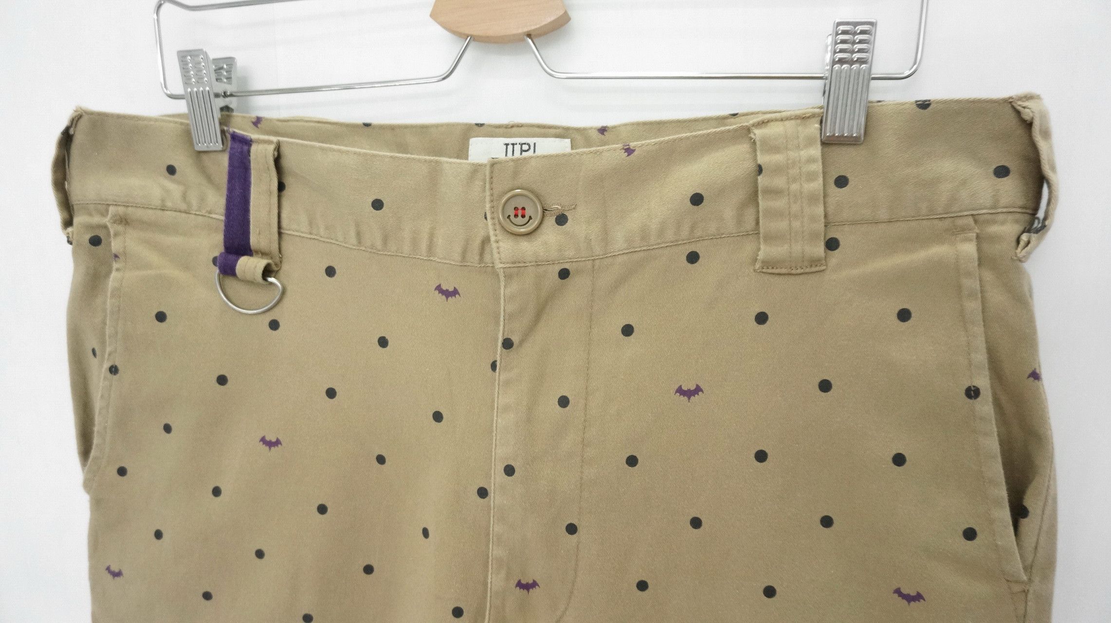 Japanese Brand Rare Vintage Japan UPSMILE Batman Shorts Size US 35 - 8 Thumbnail