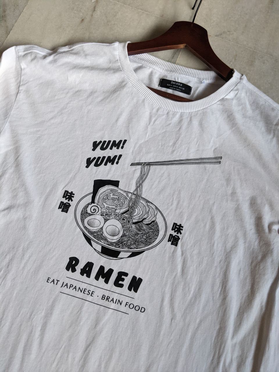 Anime Vintage Bershka Japanese Ramen Promo Tee x Japanese Brand Size US M / EU 48-50 / 2 - 5 Thumbnail