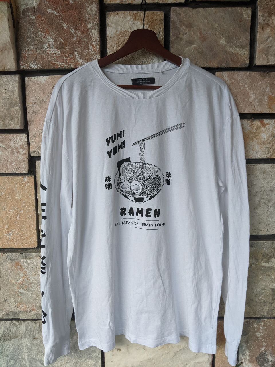 Anime Vintage Bershka Japanese Ramen Promo Tee x Japanese Brand Size US M / EU 48-50 / 2 - 1 Thumbnail