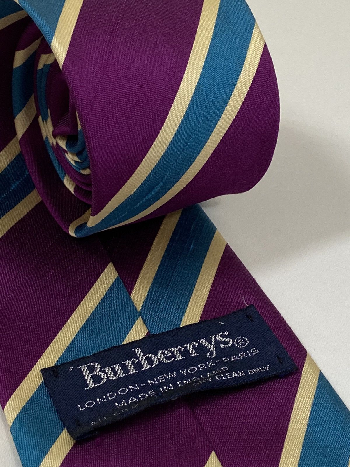 Burberry × Vintage Burberrys Tie vintage Size ONE SIZE - 8 Thumbnail
