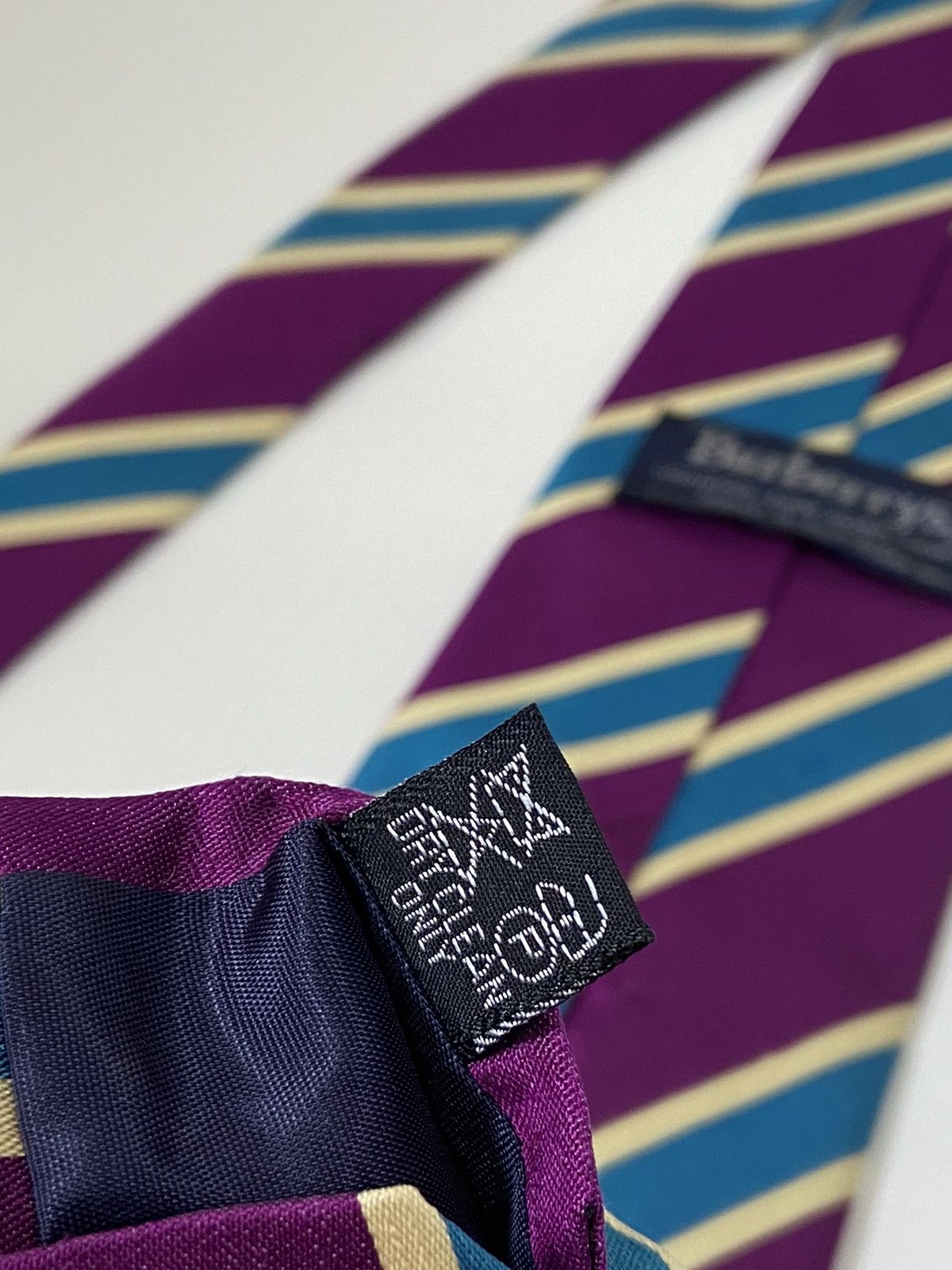 Burberry × Vintage Burberrys Tie vintage Size ONE SIZE - 14 Thumbnail
