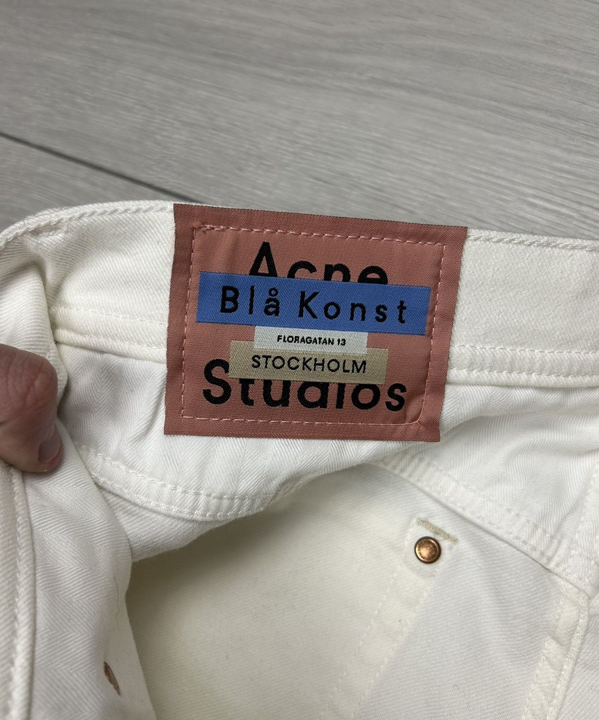 Acne Studios Acne Studios North White Denim Jeans 32/32 Size US 32 / EU 48 - 7 Thumbnail