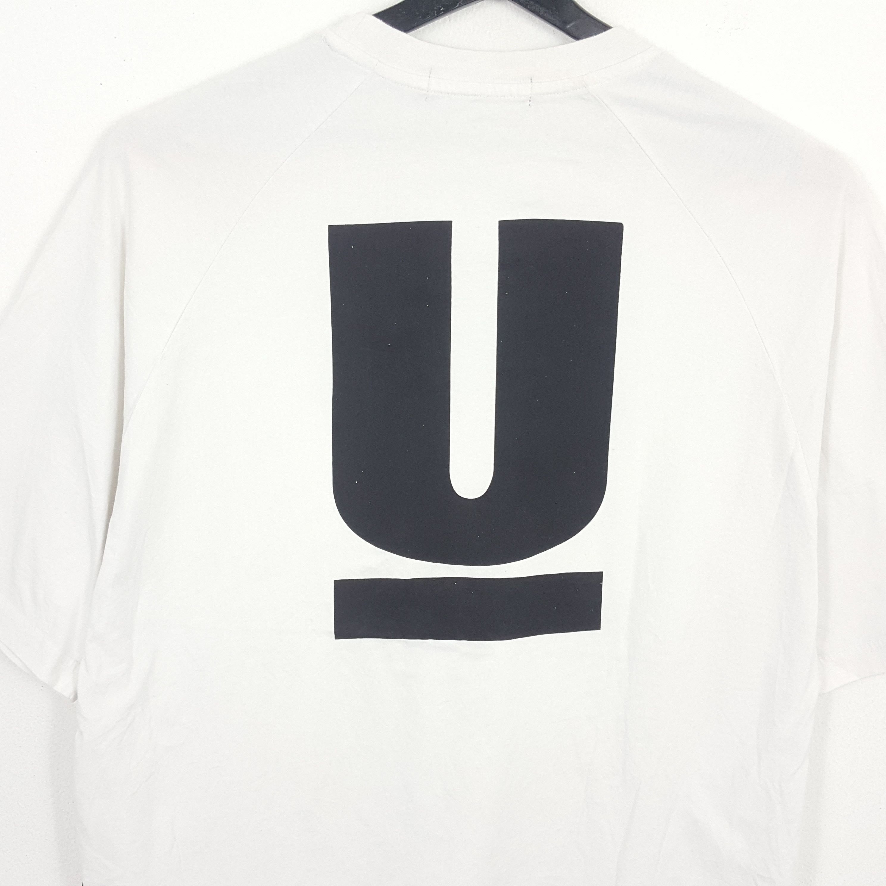 GU × Undercover GU X UNDERCOVER Japanese Brand Custom Big Logo Tshirt Size US XL / EU 56 / 4 - 2 Thumbnail