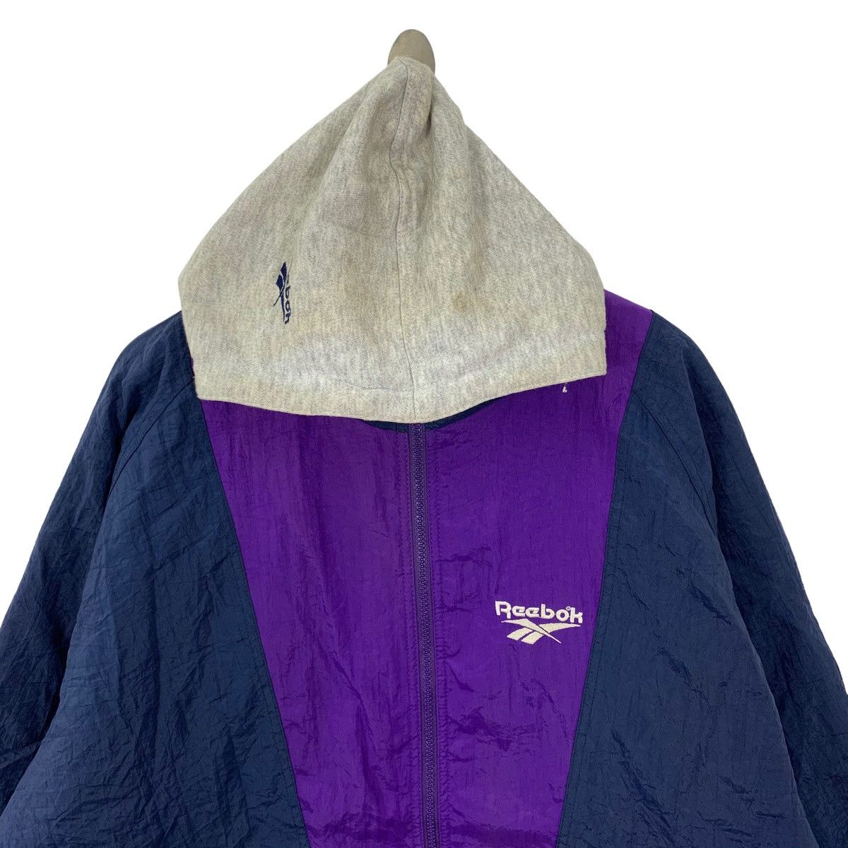 Reebok × Vintage Vintage 90s Reebok Sportswear Hoodie Zipper Jacket Size US L / EU 52-54 / 3 - 2 Thumbnail