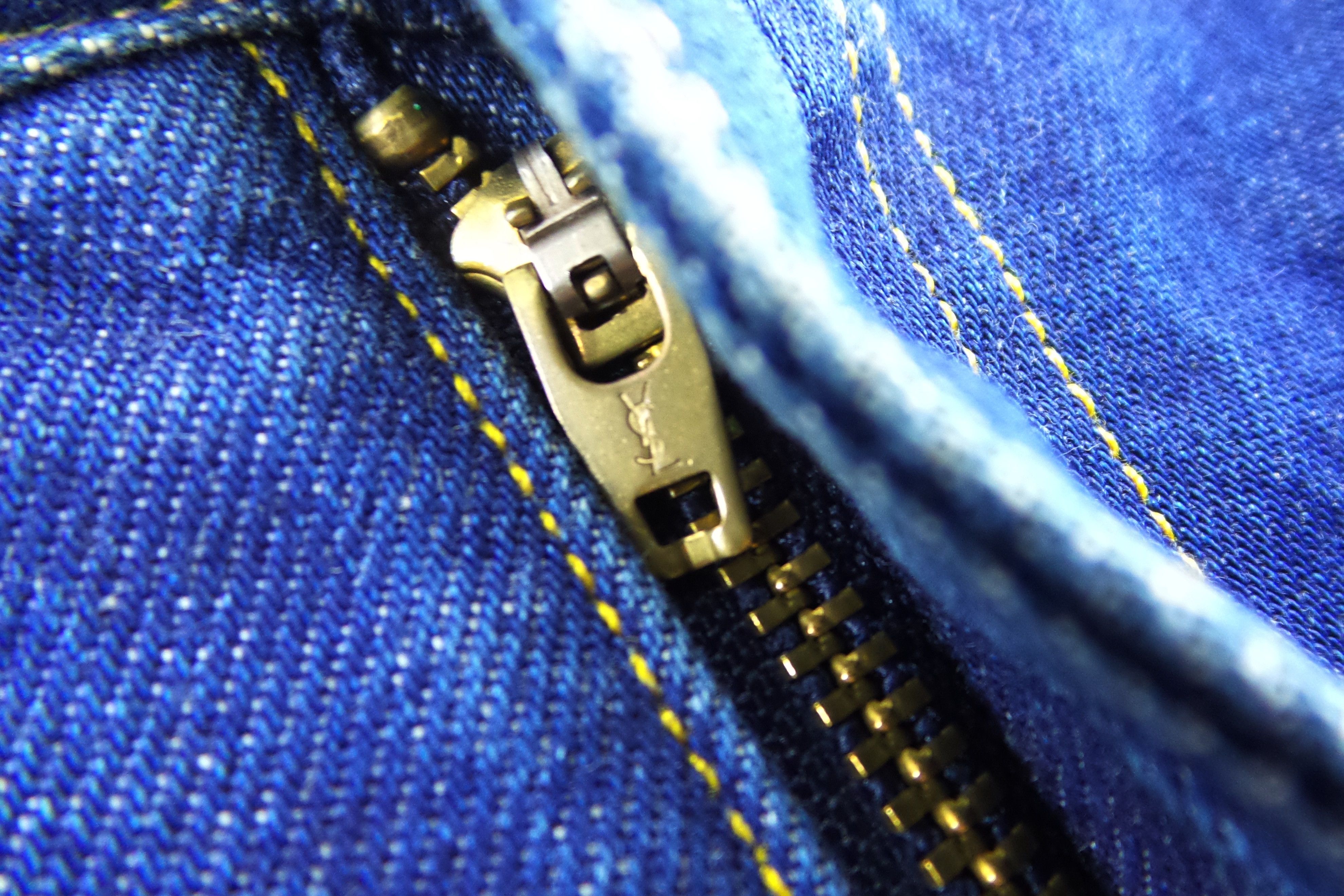 FOR HER Yves Saint Laurent High Waisted Jeans W26xL26